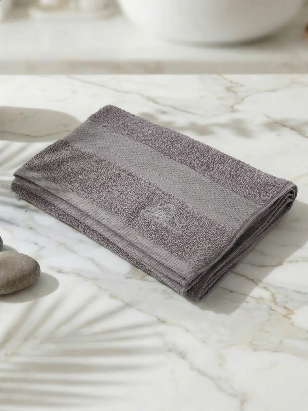 Essential Grey 100% Cotton Solid 380 GSM Bath Towel Jazz Small 1 Pc Pvc Pack - Image 2