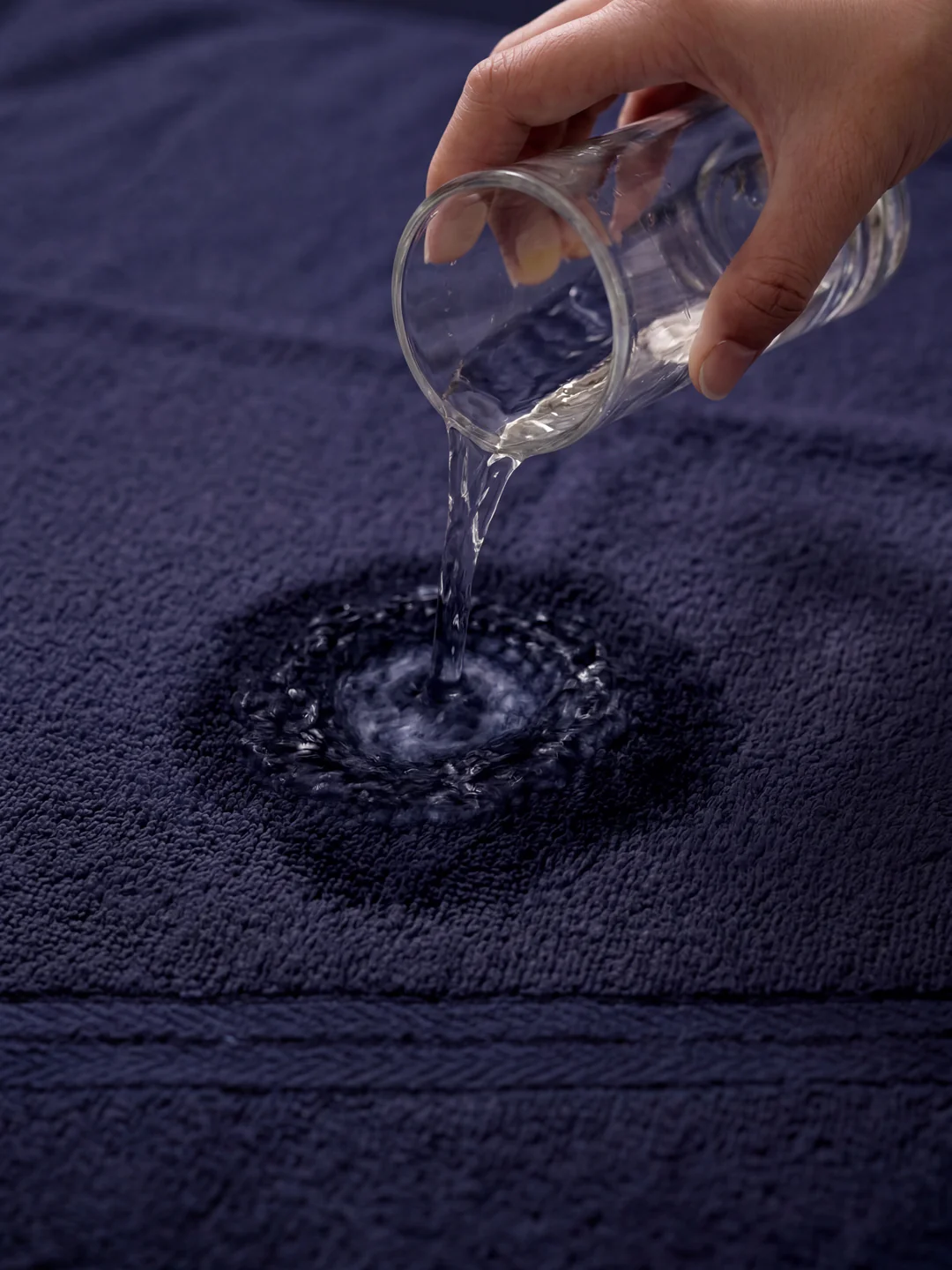 Essential Navy Blue 100% Cotton Solid 340 GSM Bath Towel Soho 1 Pc Pvc Pack - Image 3