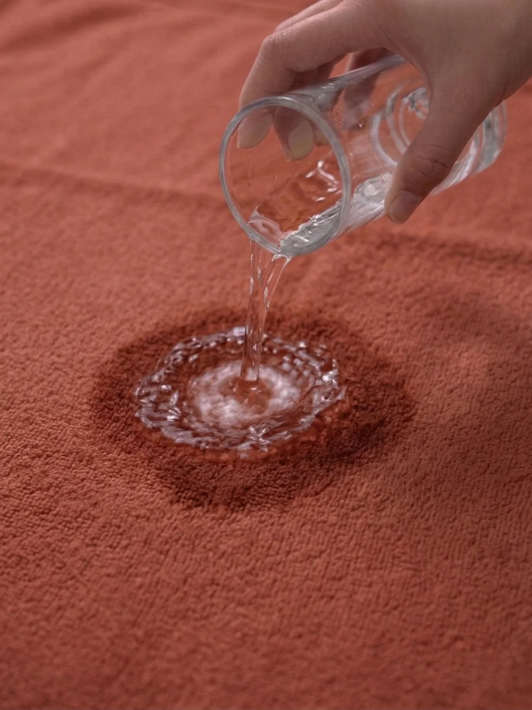 Essential Rust 100% Cotton Solid 340 GSM Bath Towel Soho 1 Pc Pvc Pack - Image 3