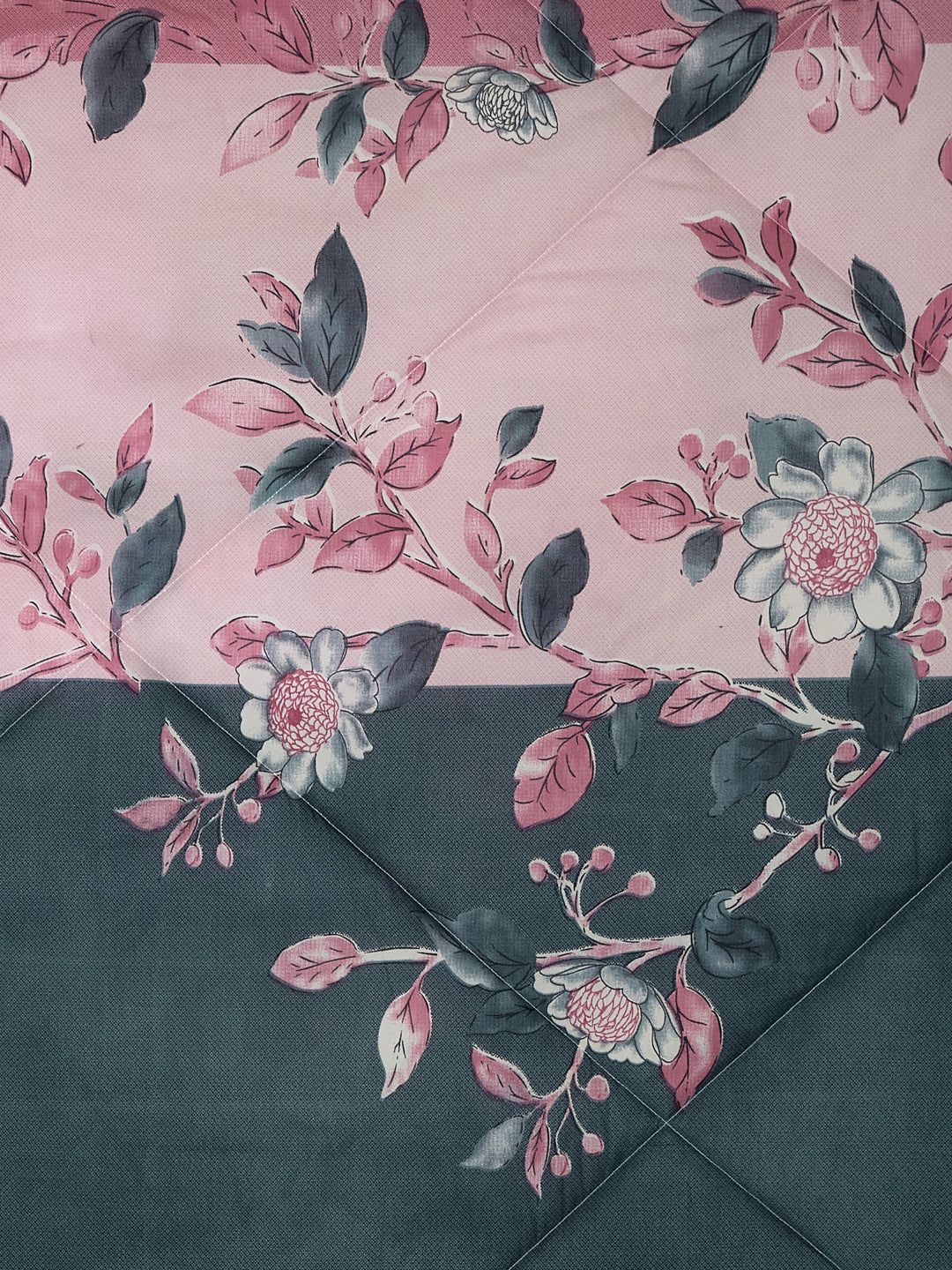 Floral Print Double Bed 3 Ply 105 GSM Comforter Timeless Collection Weight 1.6 kg - Image 6