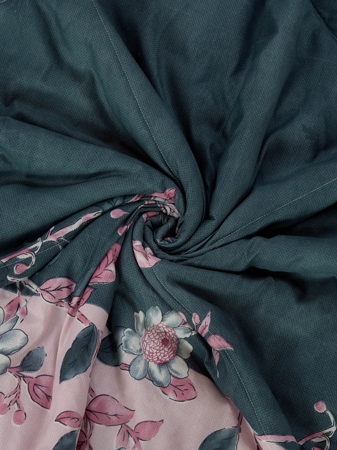 Floral Print Double Bed 3 Ply 105 GSM Comforter Timeless Collection Weight 1.6 kg - Image 7