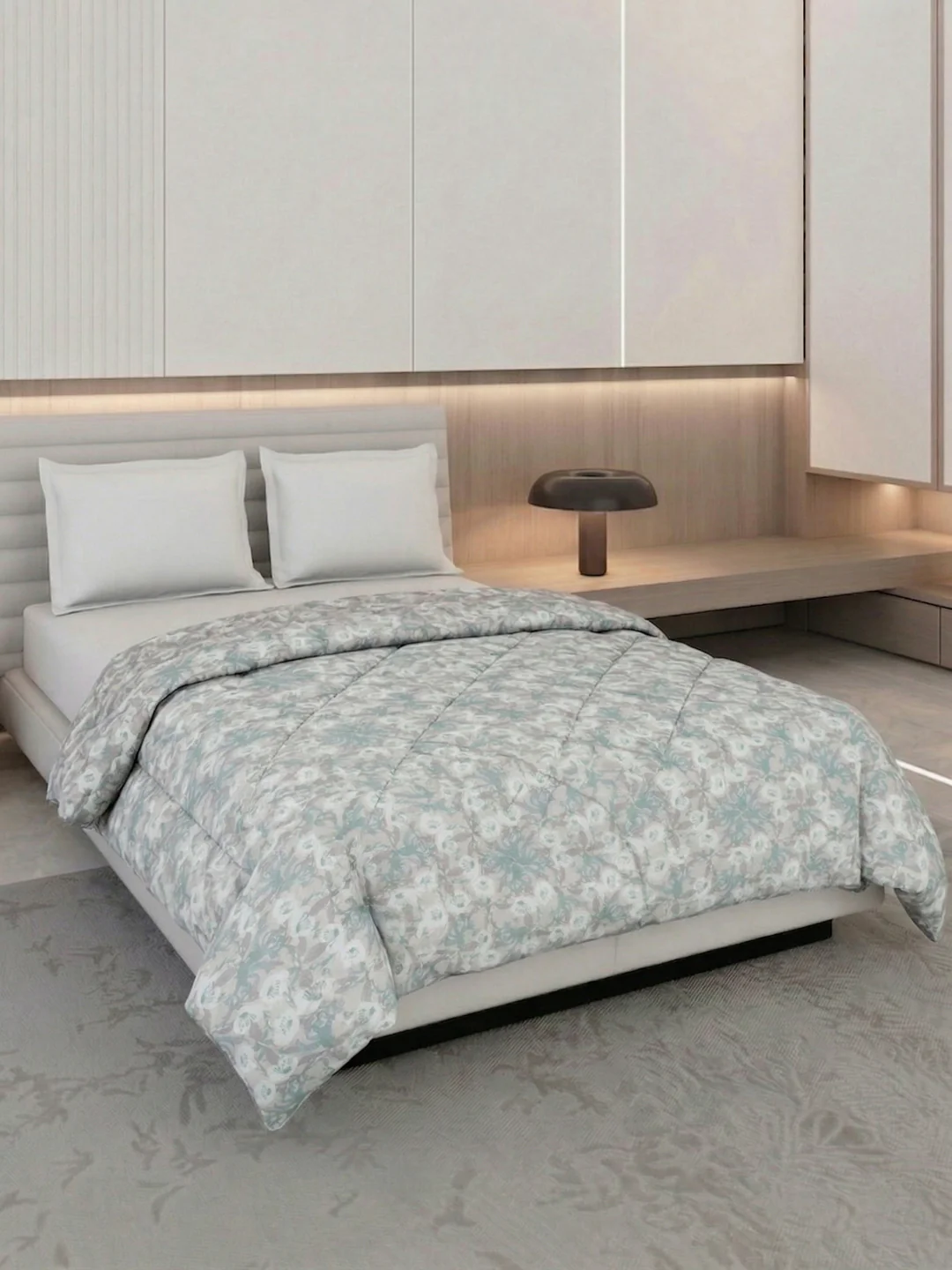 Floral Print King Size 3 Ply 150 GSM Comforter Prestige Collection Weight 2.5 kg - Image 2