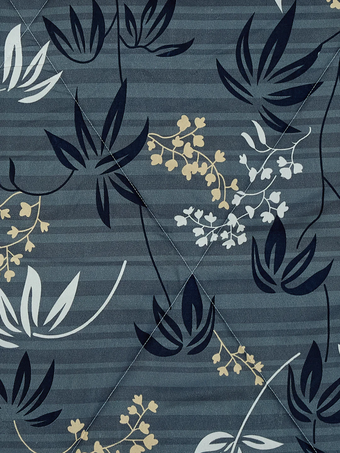 Floral Print Single Bed 3 Ply 105 GSM Comforter Timeless Collection Weight 950 g - Image 6