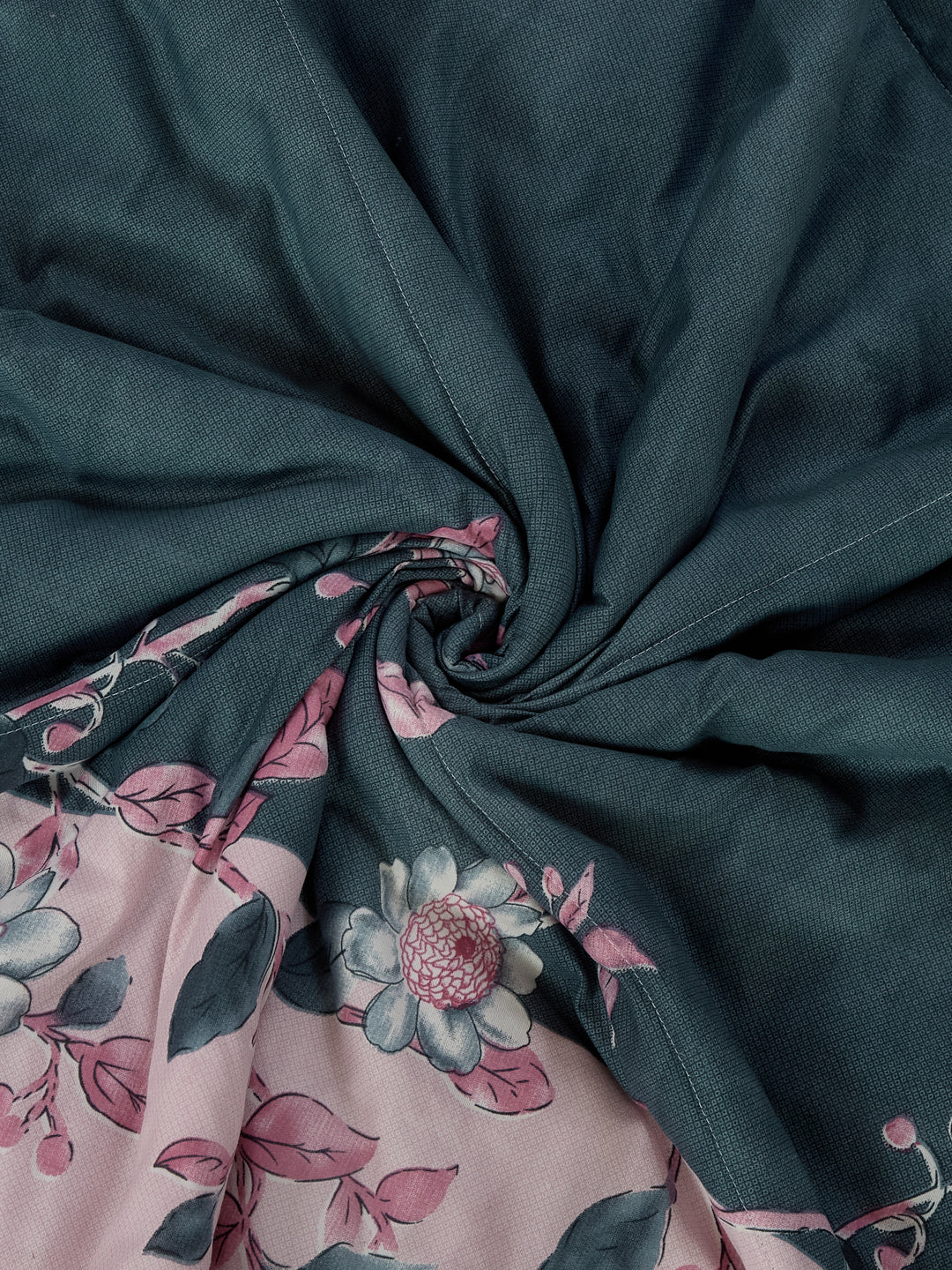 Floral Print Single Bed 3 Ply 105 GSM Comforter Timeless Collection Weight 950 g - Image 8