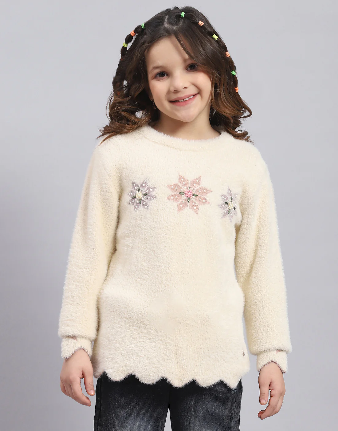 Girls Beige Embellished Round Neck Full Sleeve Sweater - Image 3