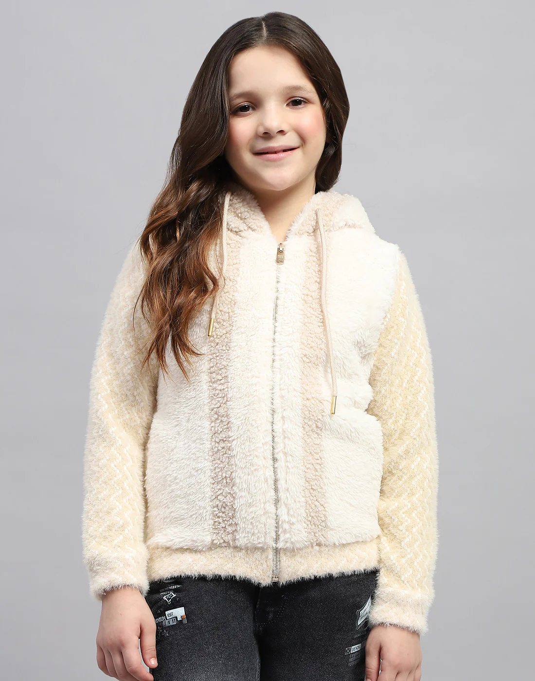 Girls Beige Solid Hooded Full Sleeve Sweatshirt - Image 2