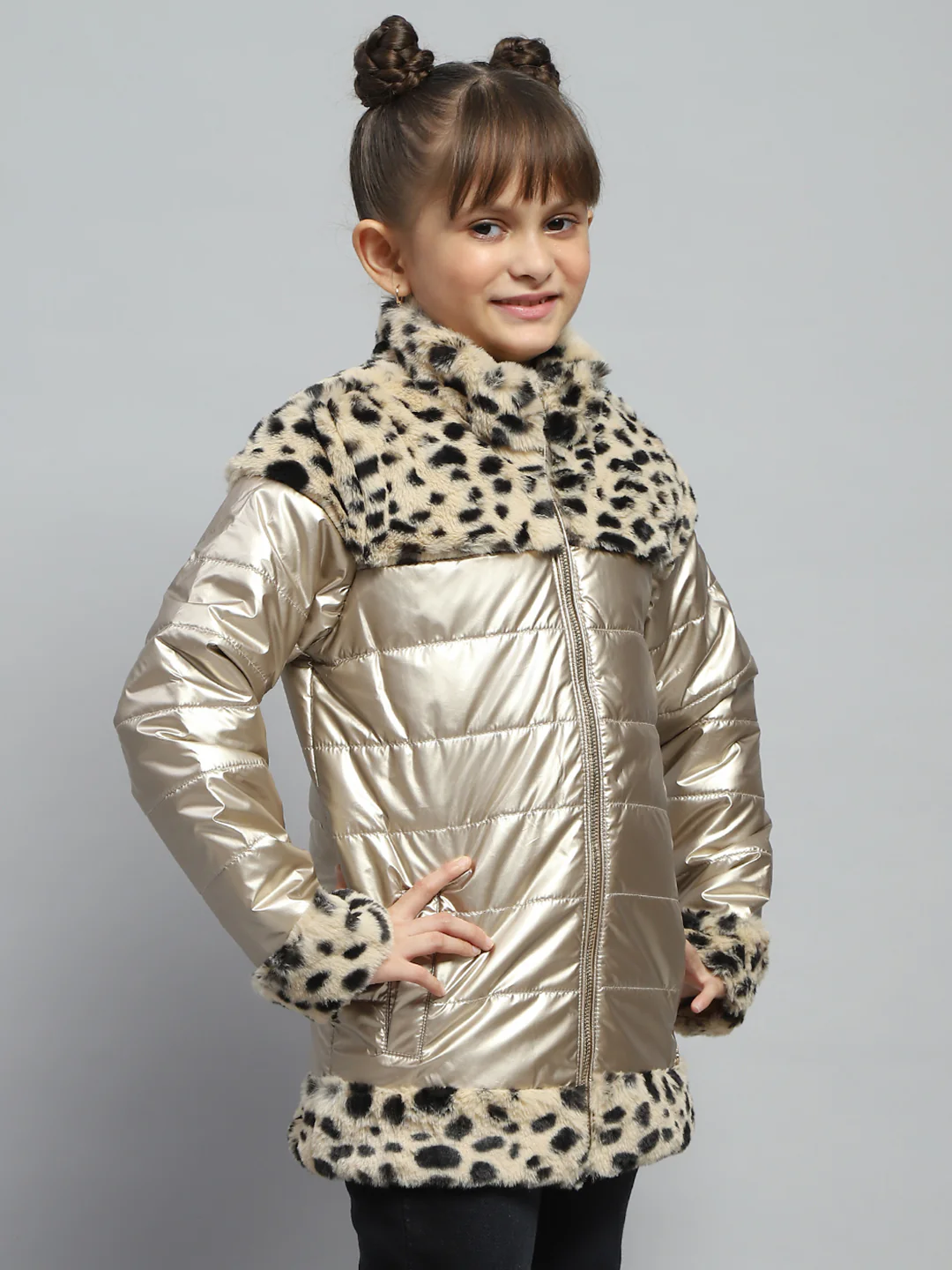 Girls Beige Solid Mock Neck Full Sleeve Jacket - Image 4