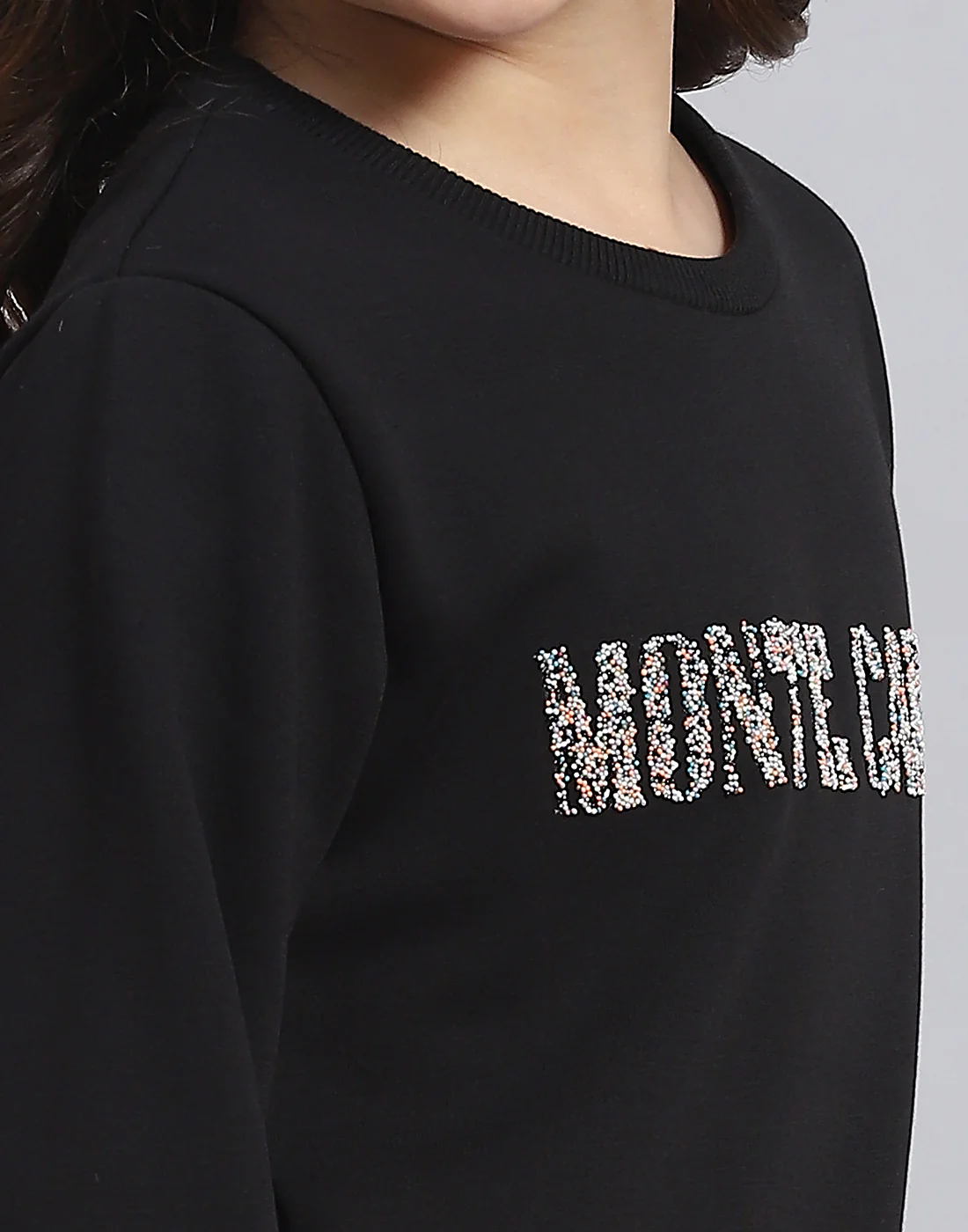 Girls Black Embellished Round Neck Full Sleeve Sweatshirt - Image 6