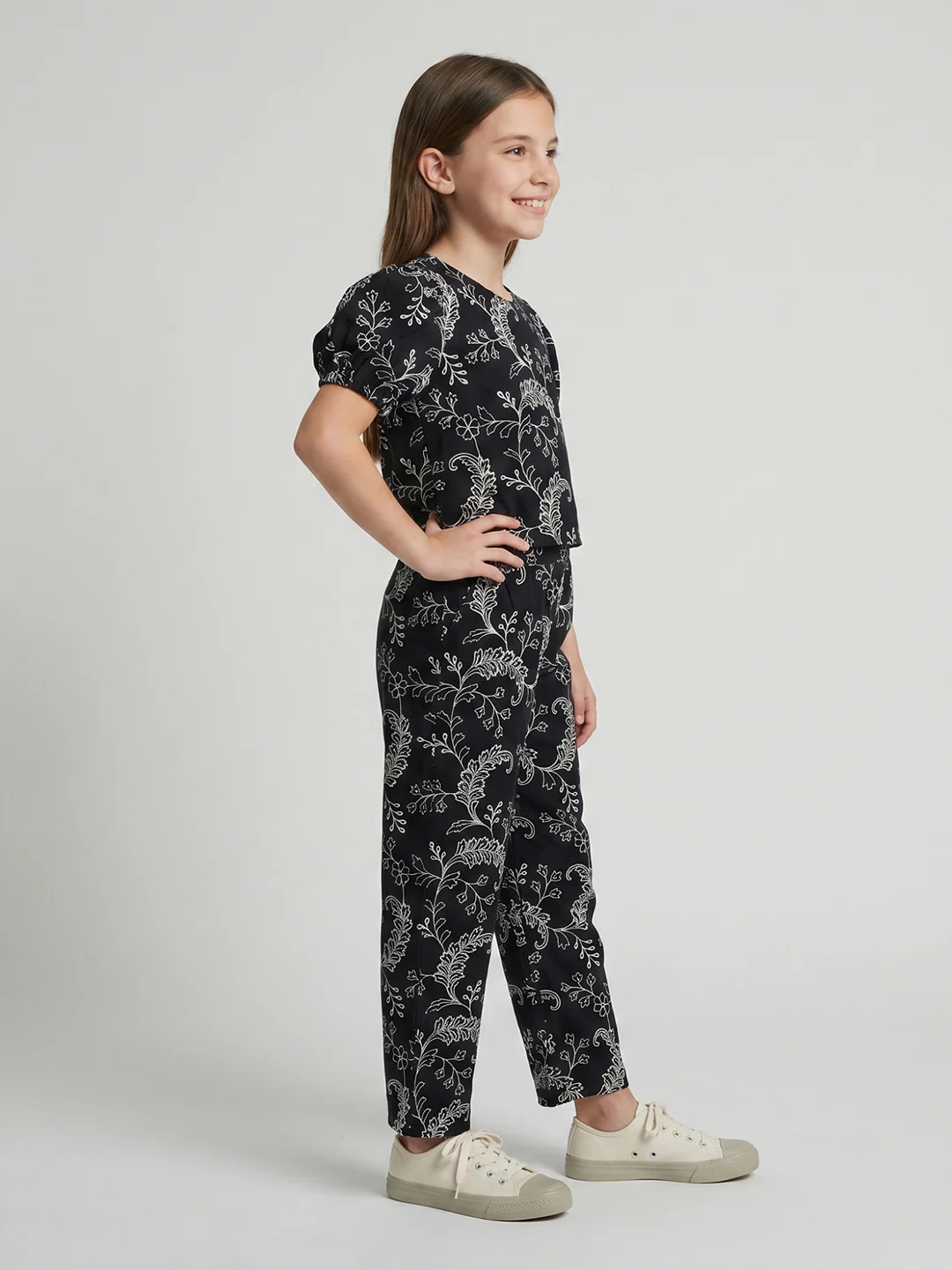 Girls Black Embroidered Round Neck Half Sleeve Cords Set - Image 2