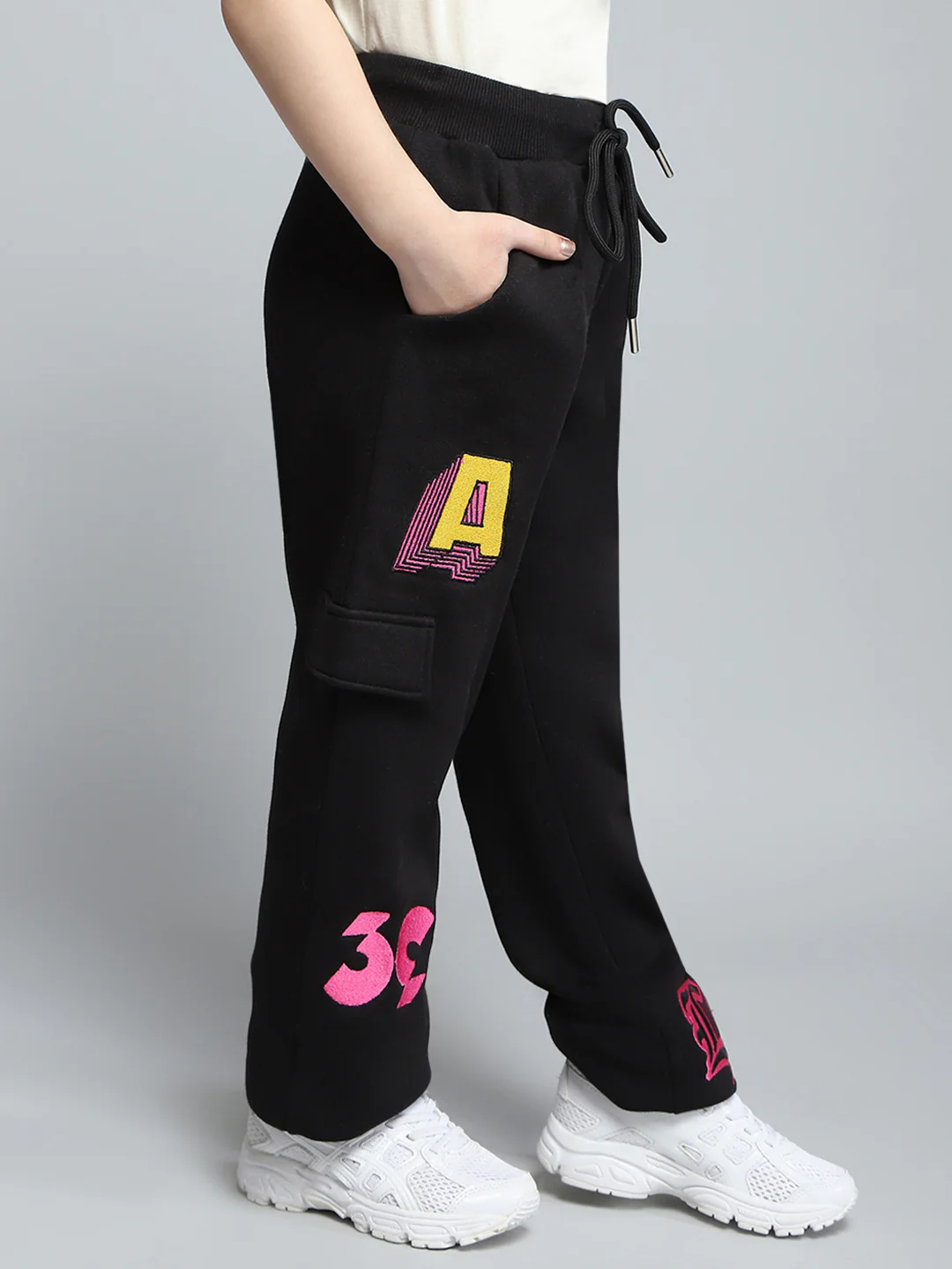 Girls Black Printed Regular Fit Lower - Image 4