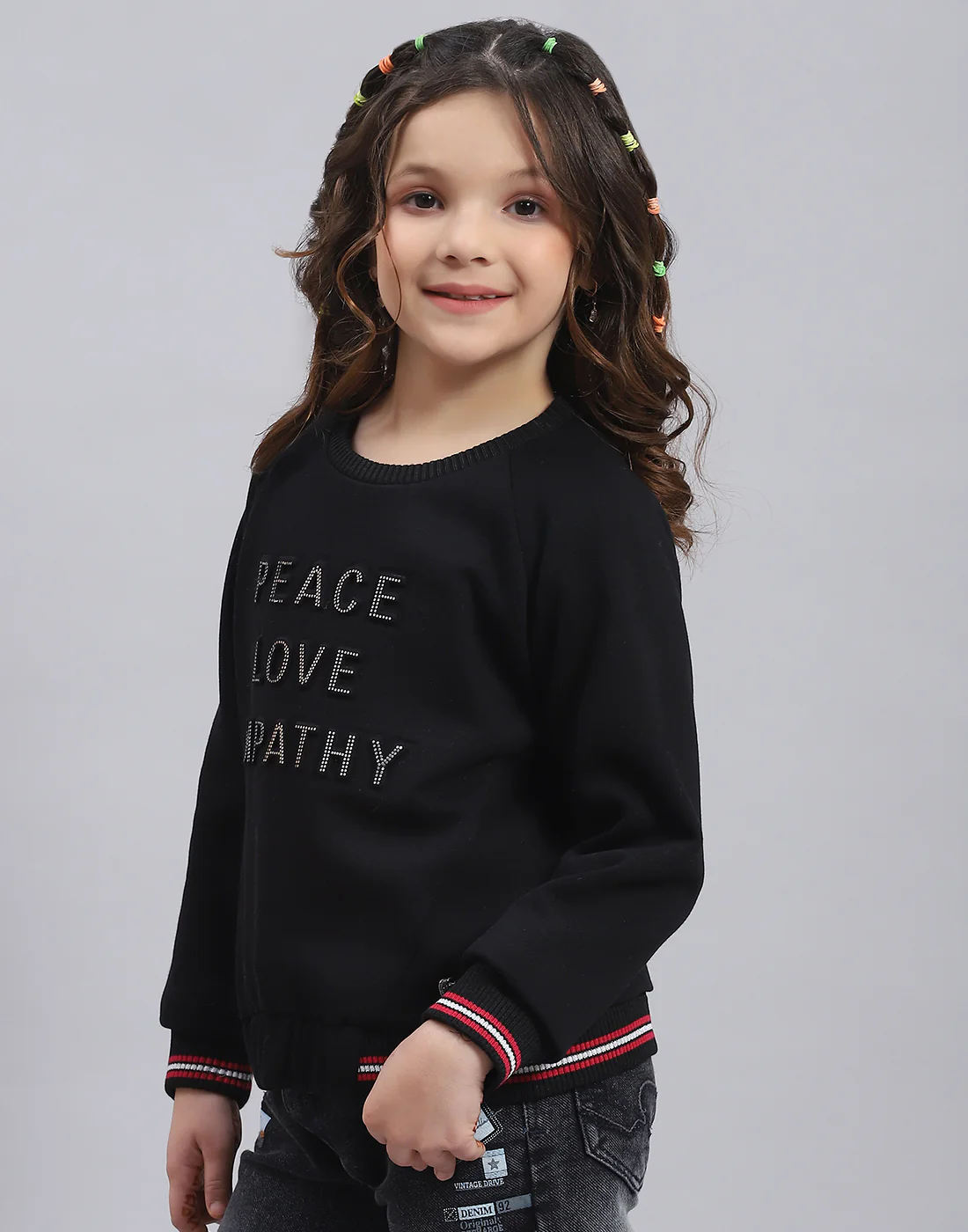 Girls Black Printed Round Neck Full Sleeve Sweatshirt - Image 3