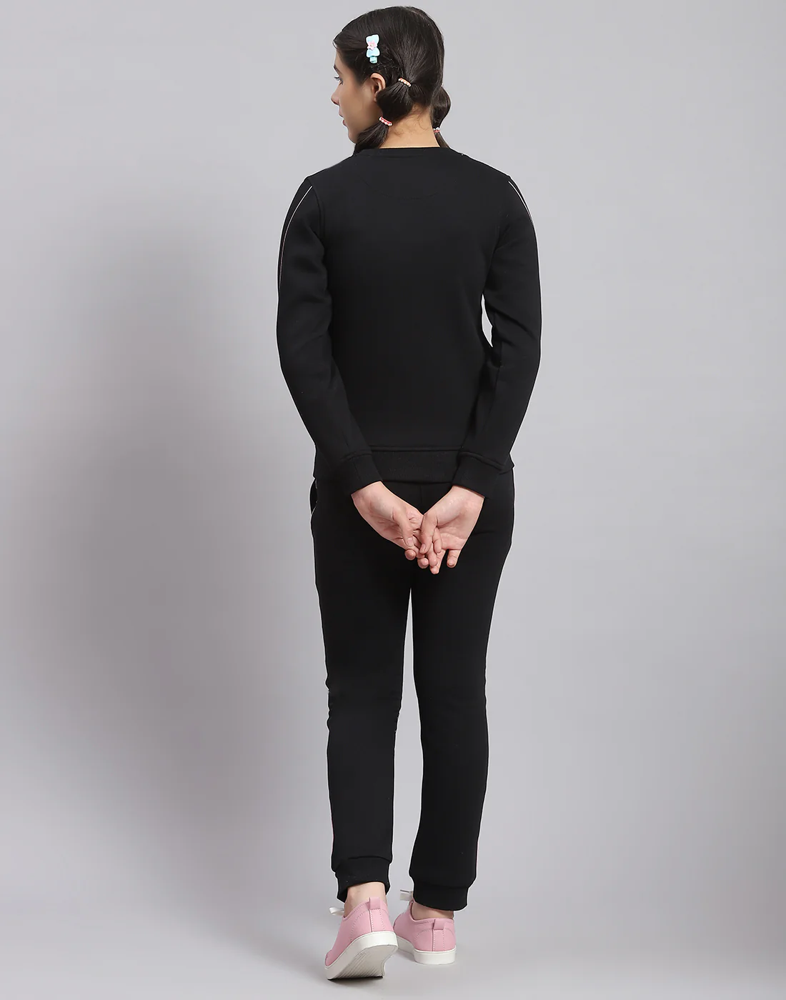 Girls Black Printed Round Neck Full Sleeve Tracksuit - Image 5