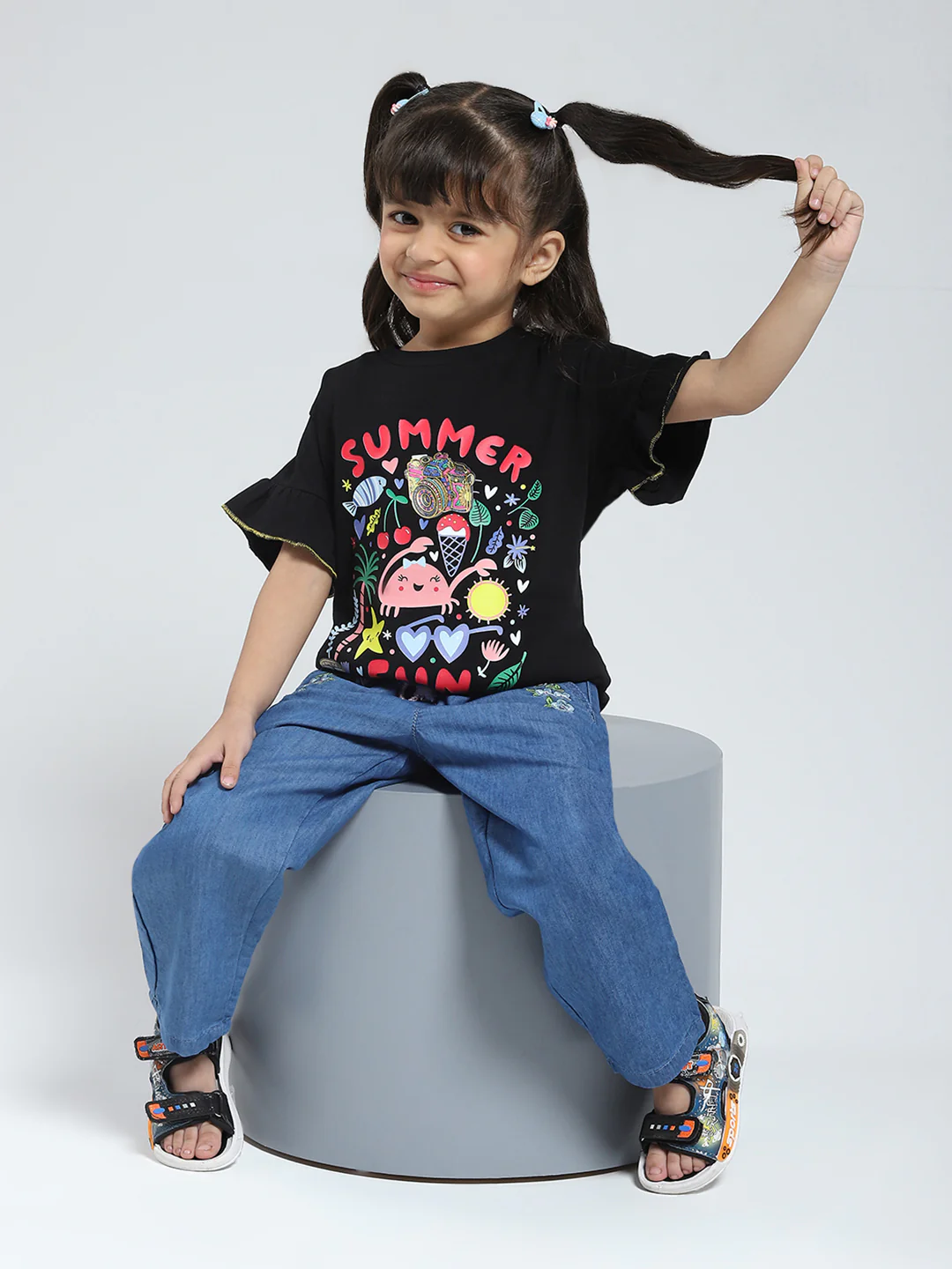 Girls Black Printed Round Neck Half Sleeve Top - Image 2