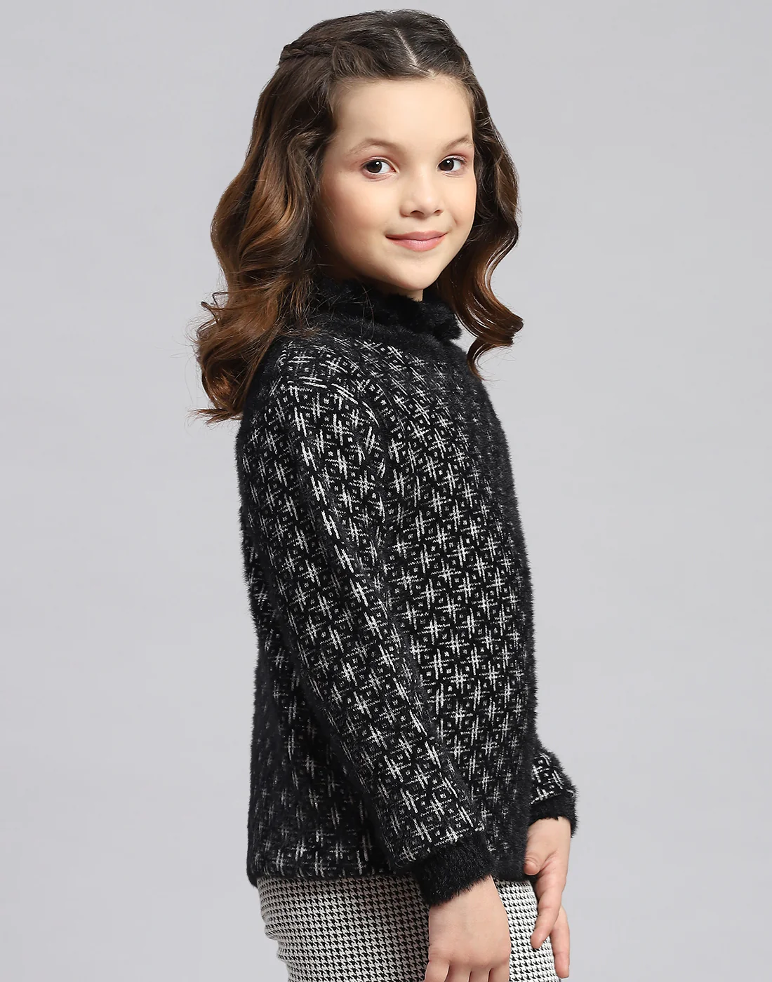 Girls Black Self Design F Neck Full Sleeve Sweater - Image 4