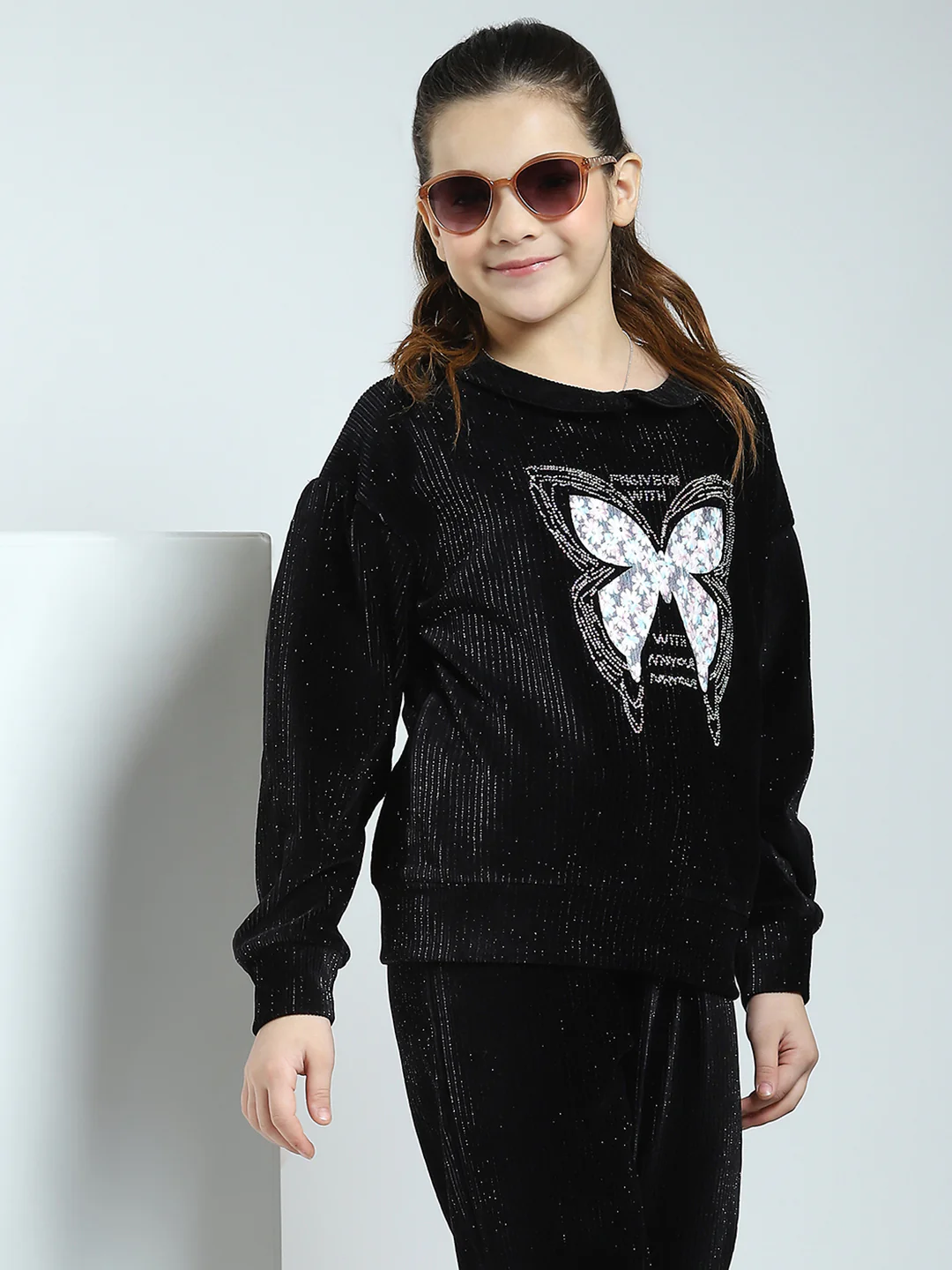 Girls Black Self Design Round Neck Full Sleeve Cords Set - Image 6