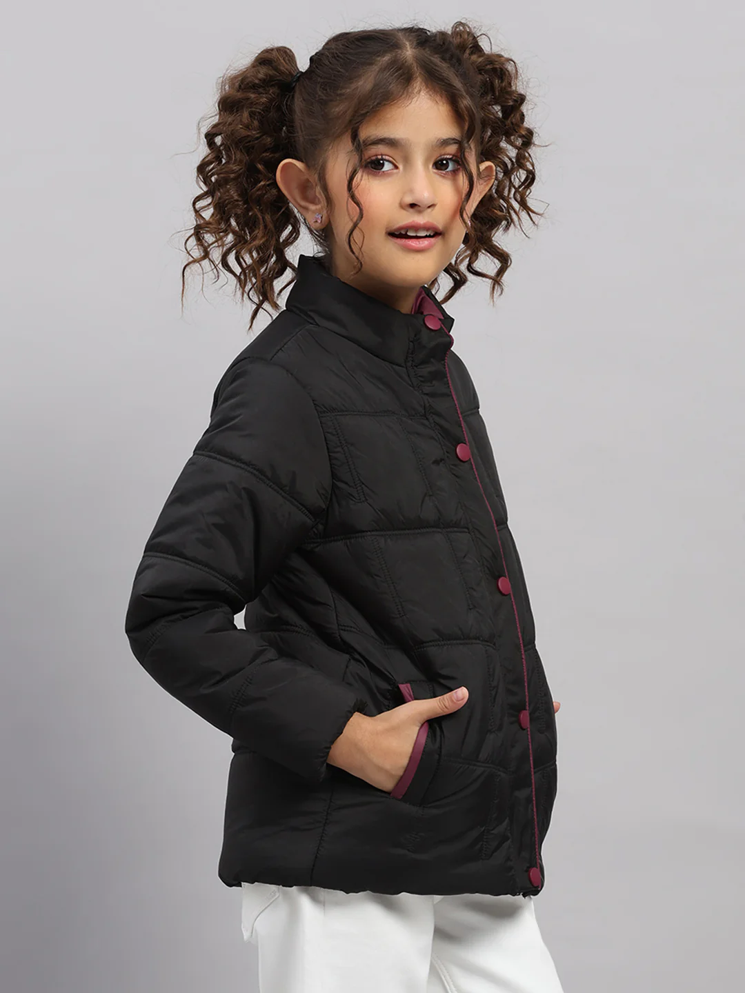 Girls Black Solid Collar Full Sleeve Jacket - Image 4