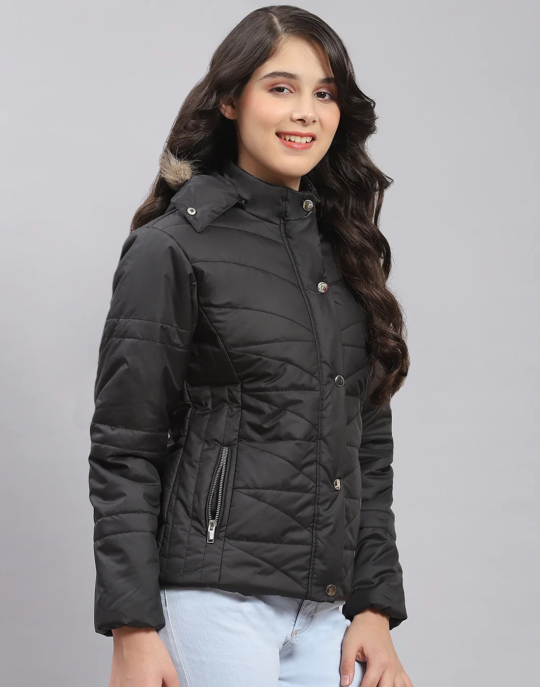 Girls Black Solid Hooded Full Sleeve Girls Jacket - Image 4