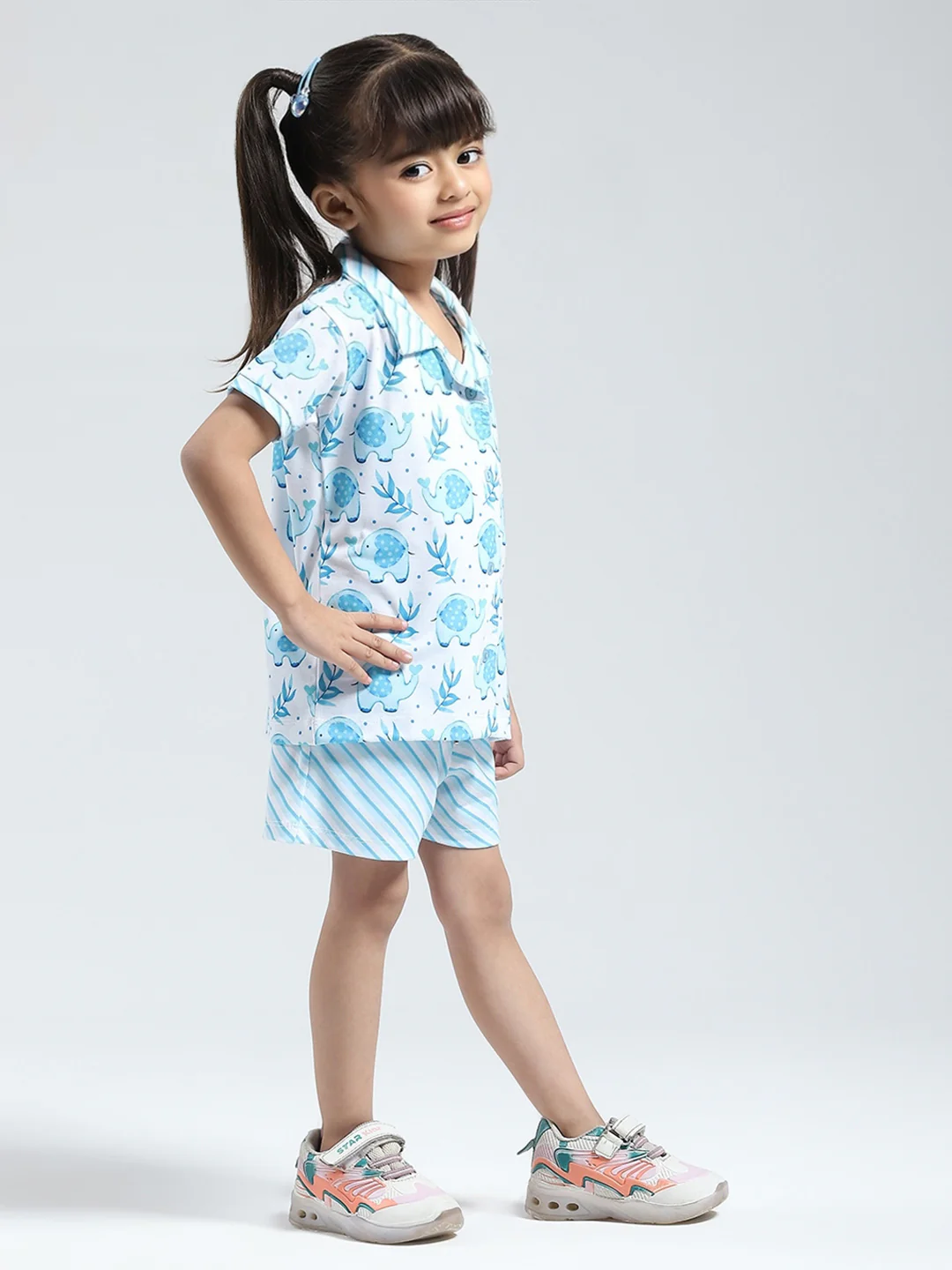 Girls Blue Printed Collar Half Sleeve Shorts Set - Image 4