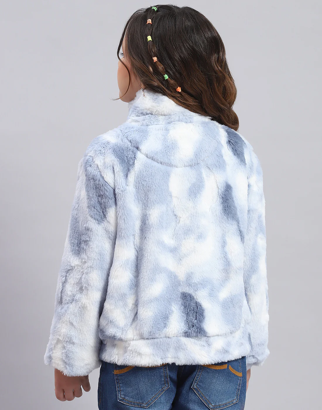 Girls Blue Printed H Neck Full Sleeve Sweatshirt - Image 5