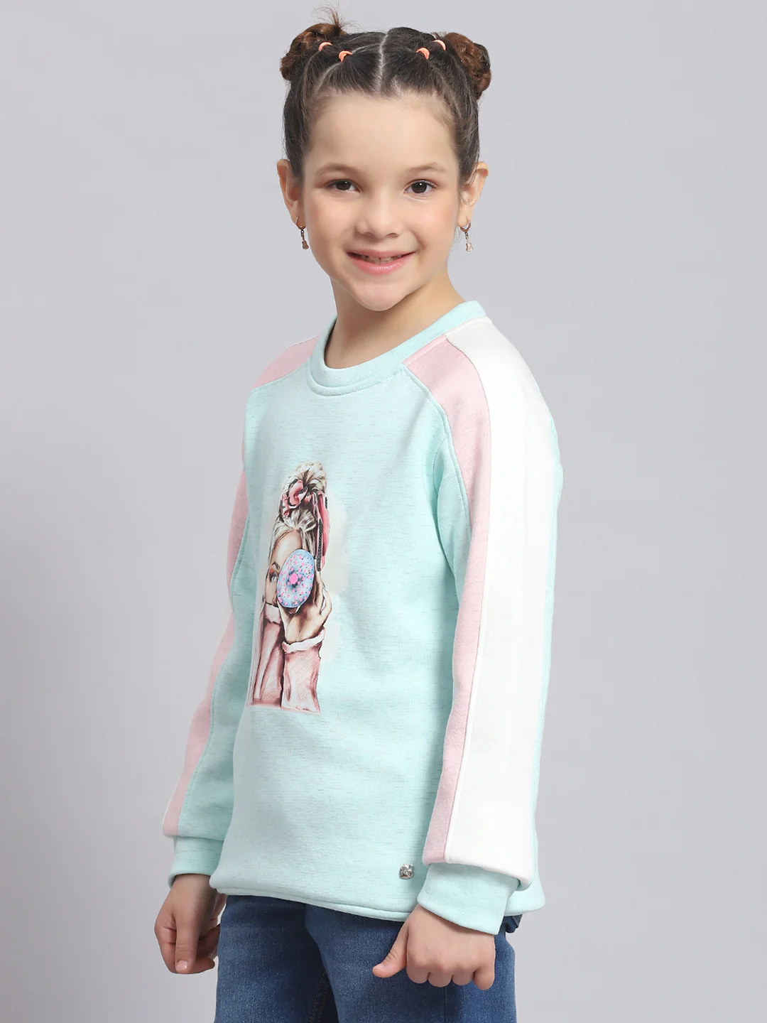 Girls Blue Printed Round Neck Full Sleeve Sweatshirt - Image 3
