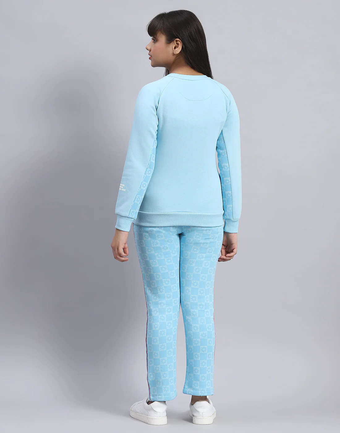 Girls Blue Printed Round Neck Full Sleeve Tracksuit - Image 6