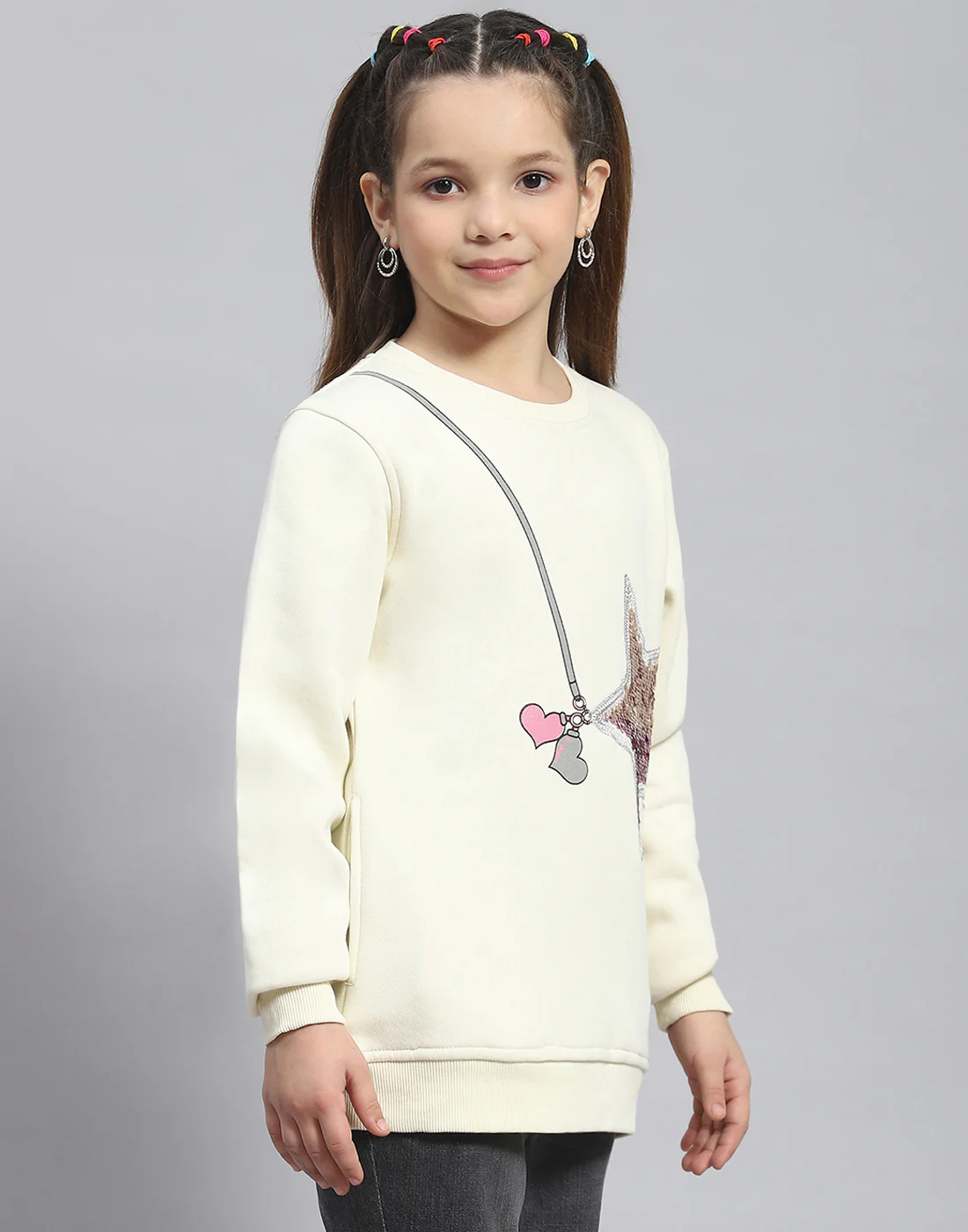 Girls Cream Embellished Round Neck Full Sleeve Sweatshirt - Image 4