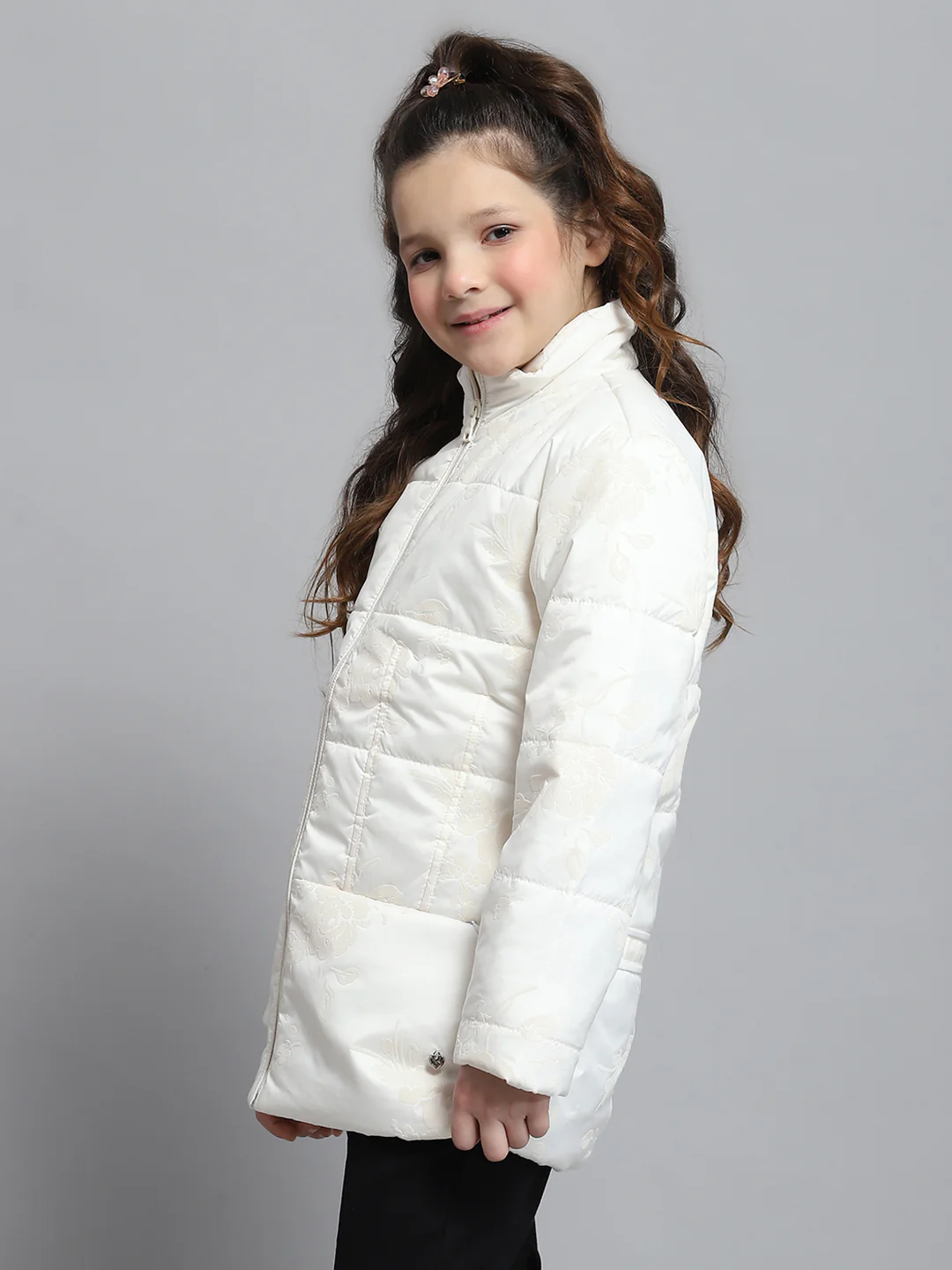 Girls Cream Self Design Mock Neck Full Sleeve Jacket - Image 3
