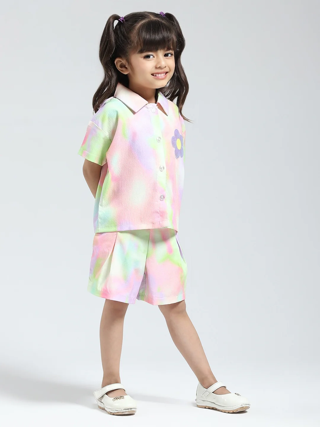 Girls Green Printed Collar Half Sleeve Cords Set - Image 4