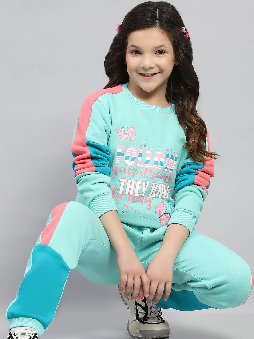 Girls Green Printed Round Neck Full Sleeve Tracksuit - Image 6