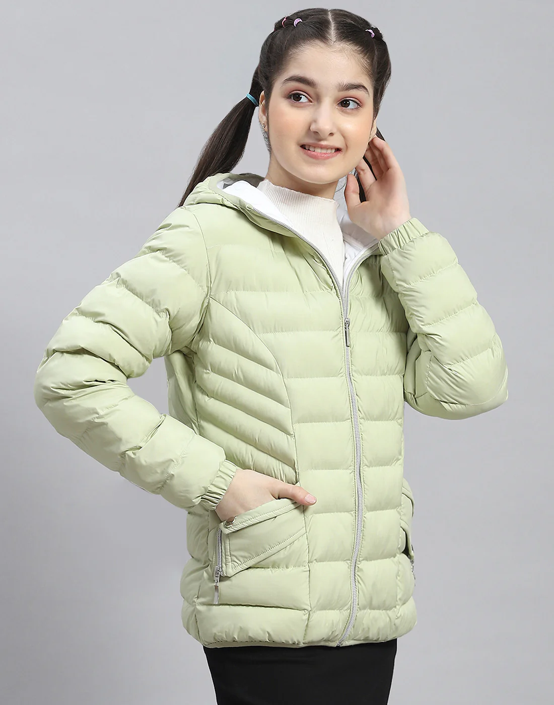 Girls Green Solid Hooded Full Sleeve Girls Jacket - Image 4
