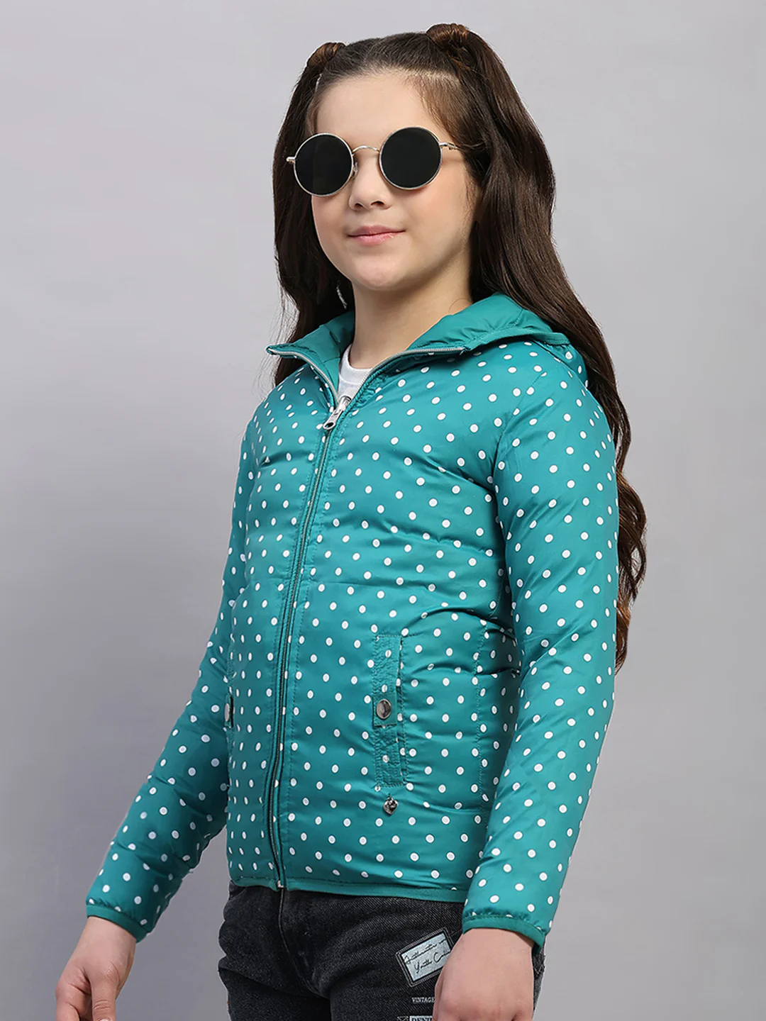 Girls Green Solid Hooded Full Sleeve Reversible Jacket - Image 7