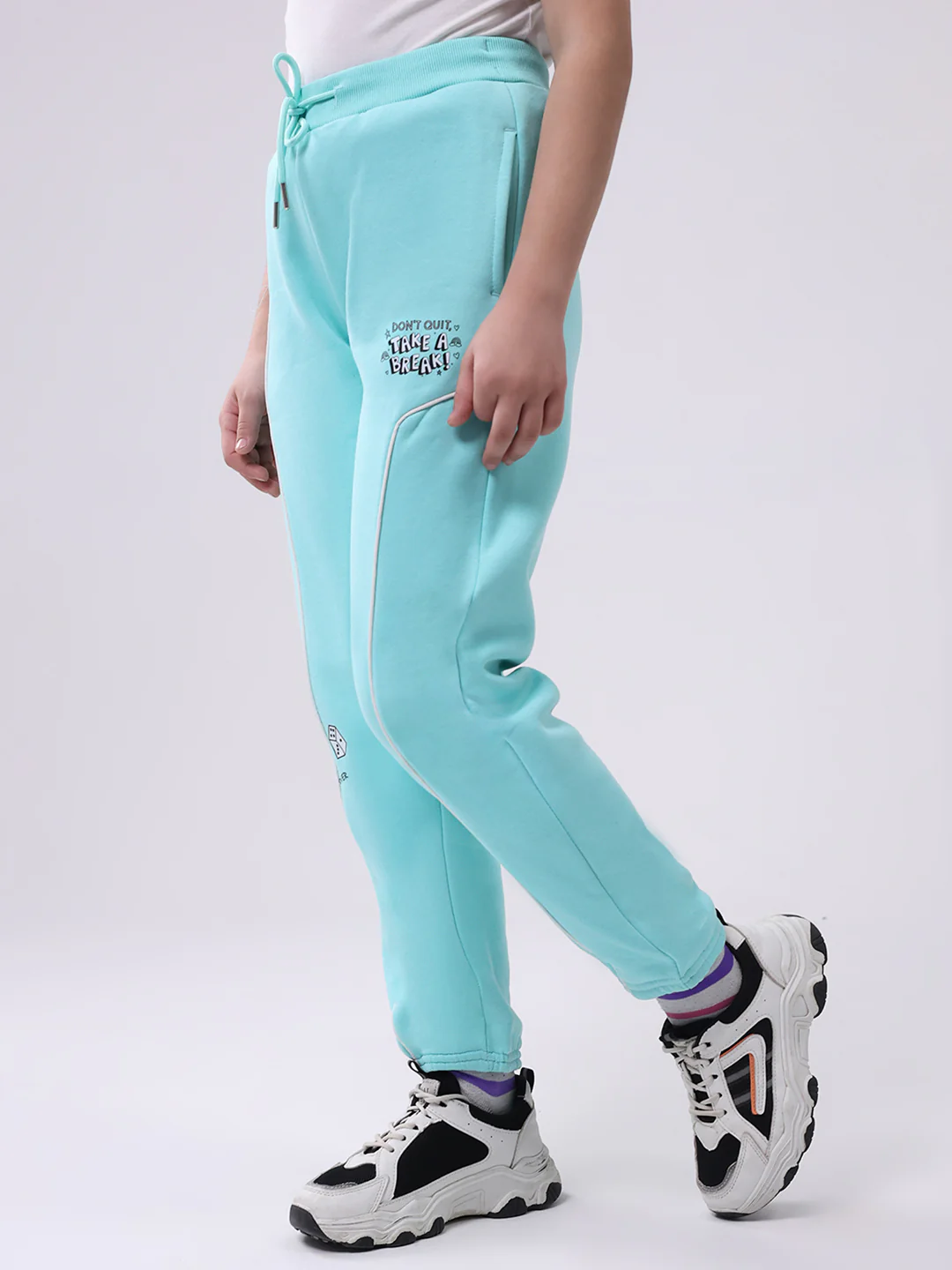 Girls Green Solid Regular Fit Lower - Image 3