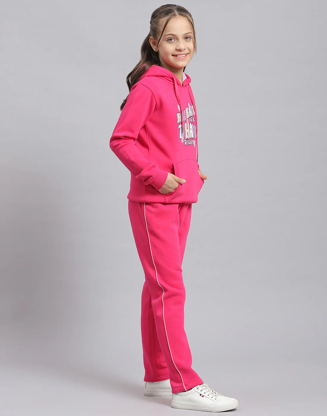 Girls Magenta Printed Hooded Full Sleeve Sweatshirt - Image 4