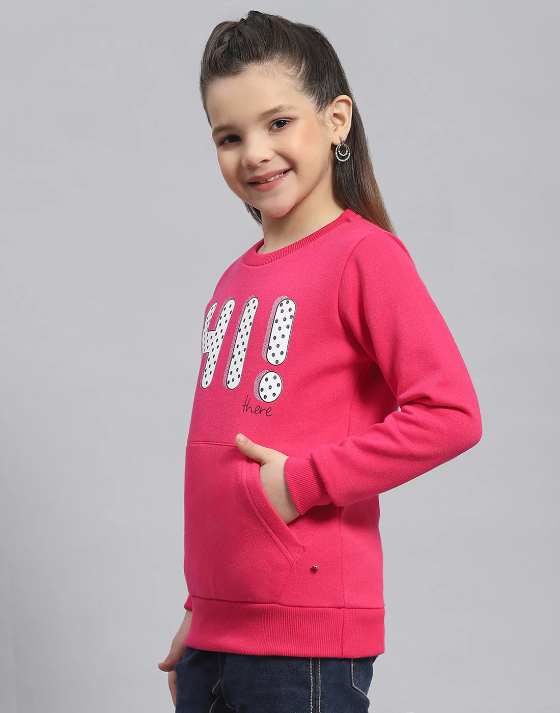 Girls Magenta Printed Round Neck Full Sleeve Sweatshirt - Image 3