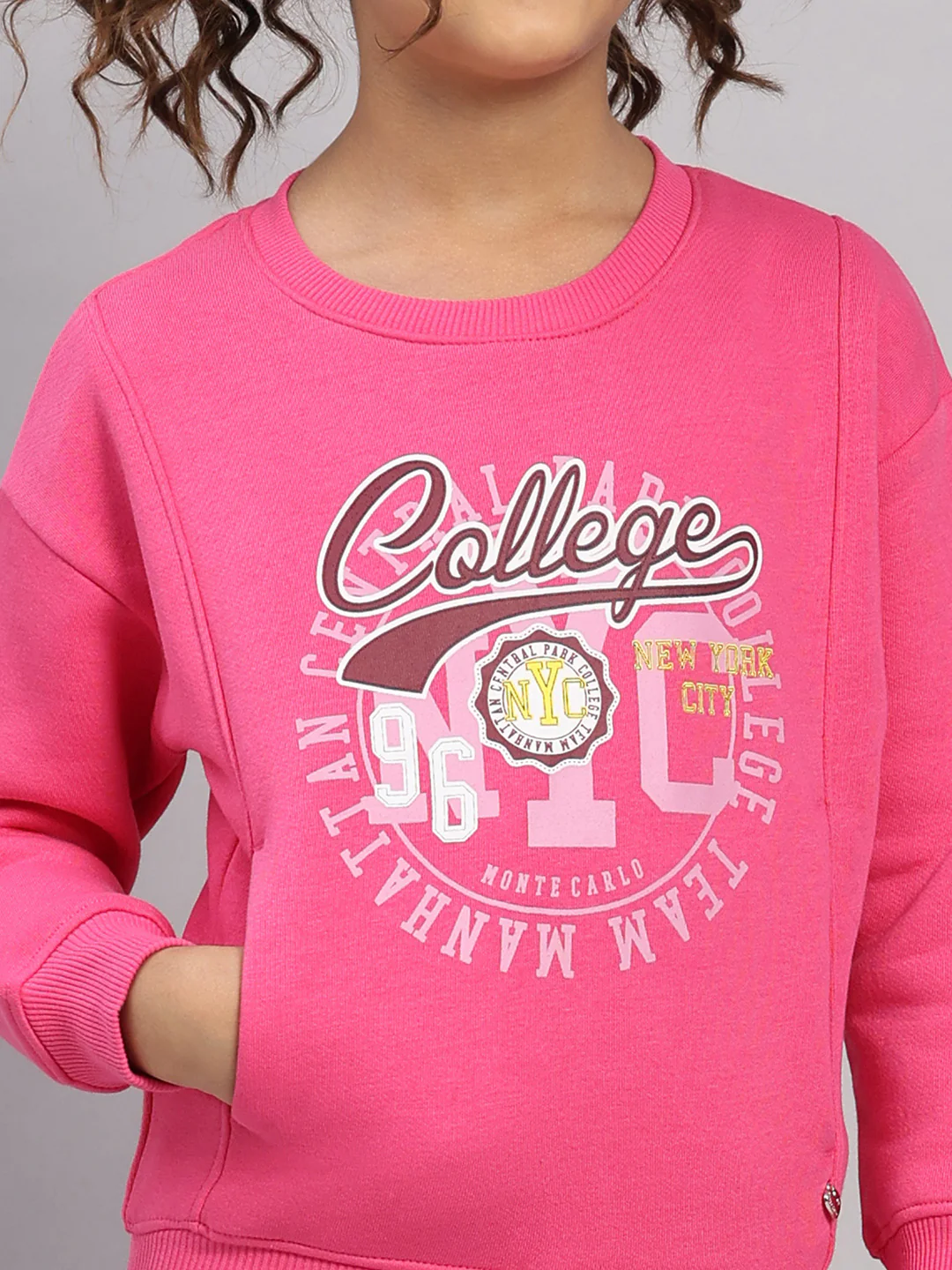 Girls Magenta Printed Round Neck Full Sleeve Tracksuit - Image 6