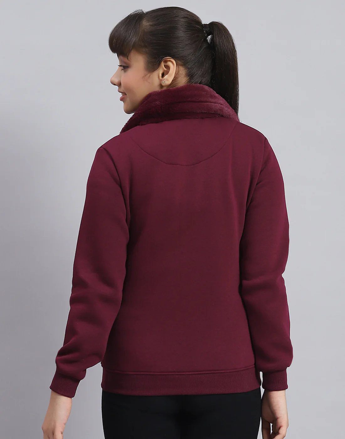 Girls Maroon Printed Collar Full Sleeve Sweatshirt - Image 6
