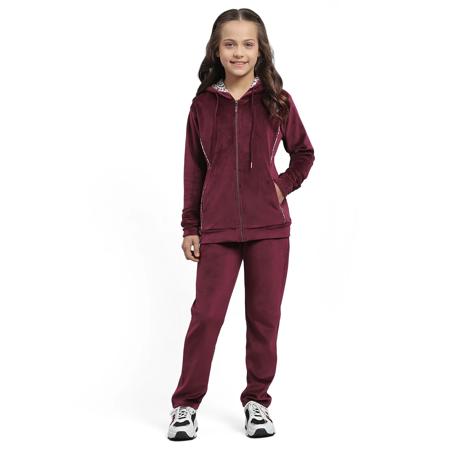 Girls Maroon Solid Hooded Full Sleeve Tracksuit - Image 5