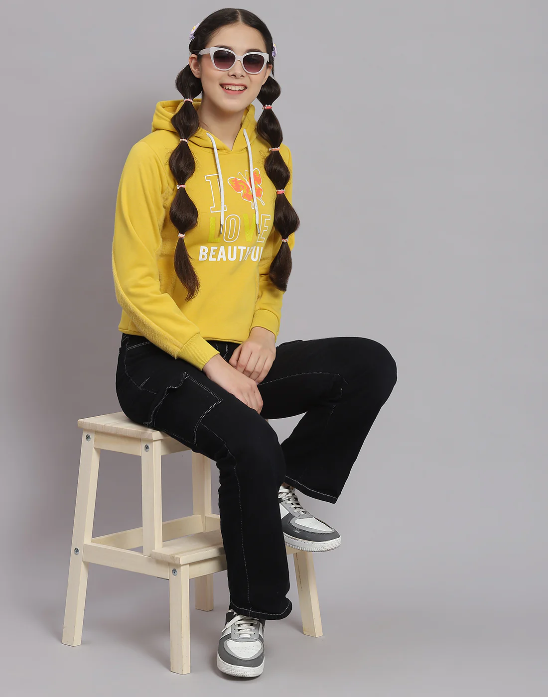 Girls Mustard Printed Hooded Full Sleeve Sweatshirt - Image 2