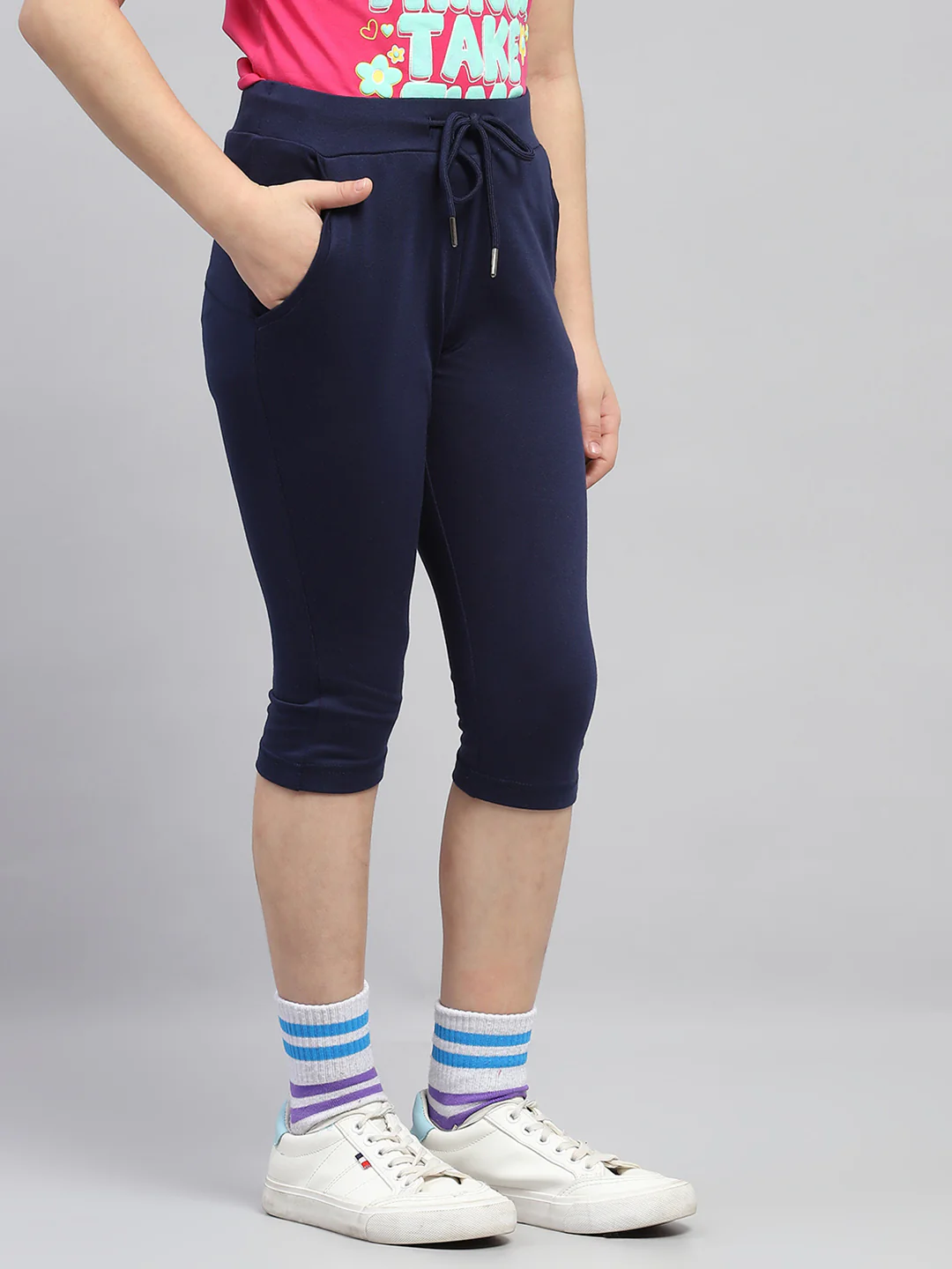Girls Navy Blue Solid Regular Fit Capri - Image 4