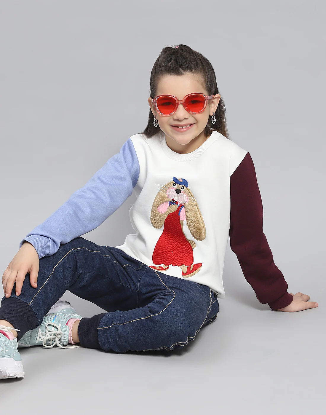 Girls Off White Embroidered Round Neck Full Sleeve Sweatshirt - Image 6