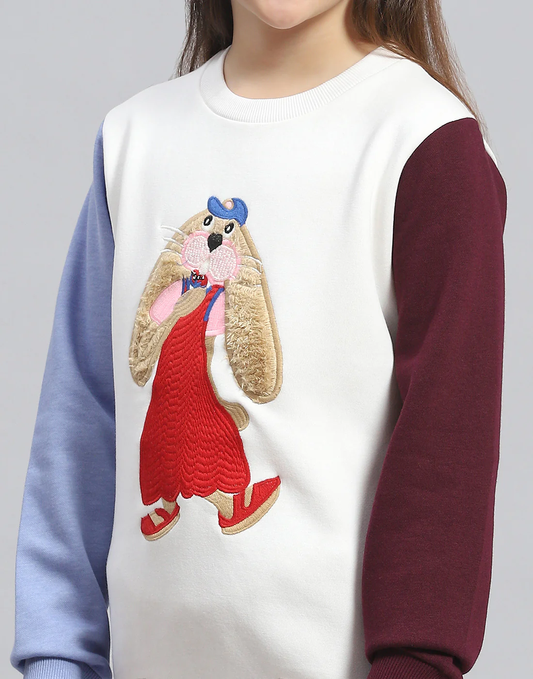 Girls Off White Embroidered Round Neck Full Sleeve Sweatshirt - Image 7