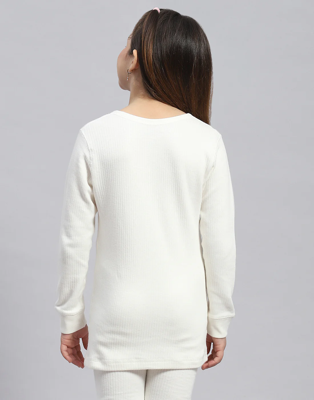 Girls Off White Solid Round Neck Full Sleeve Thermal Vest - Image 5