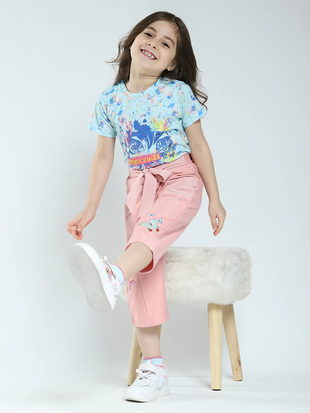 Girls Peach Printed Regular Fit Capri - Image 2