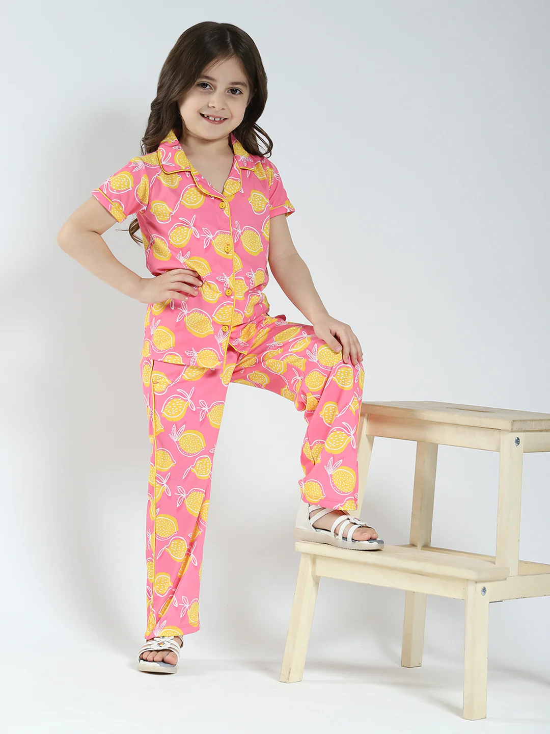 Girls Pink Printed Collar Half Sleeve Lower Set - Image 2