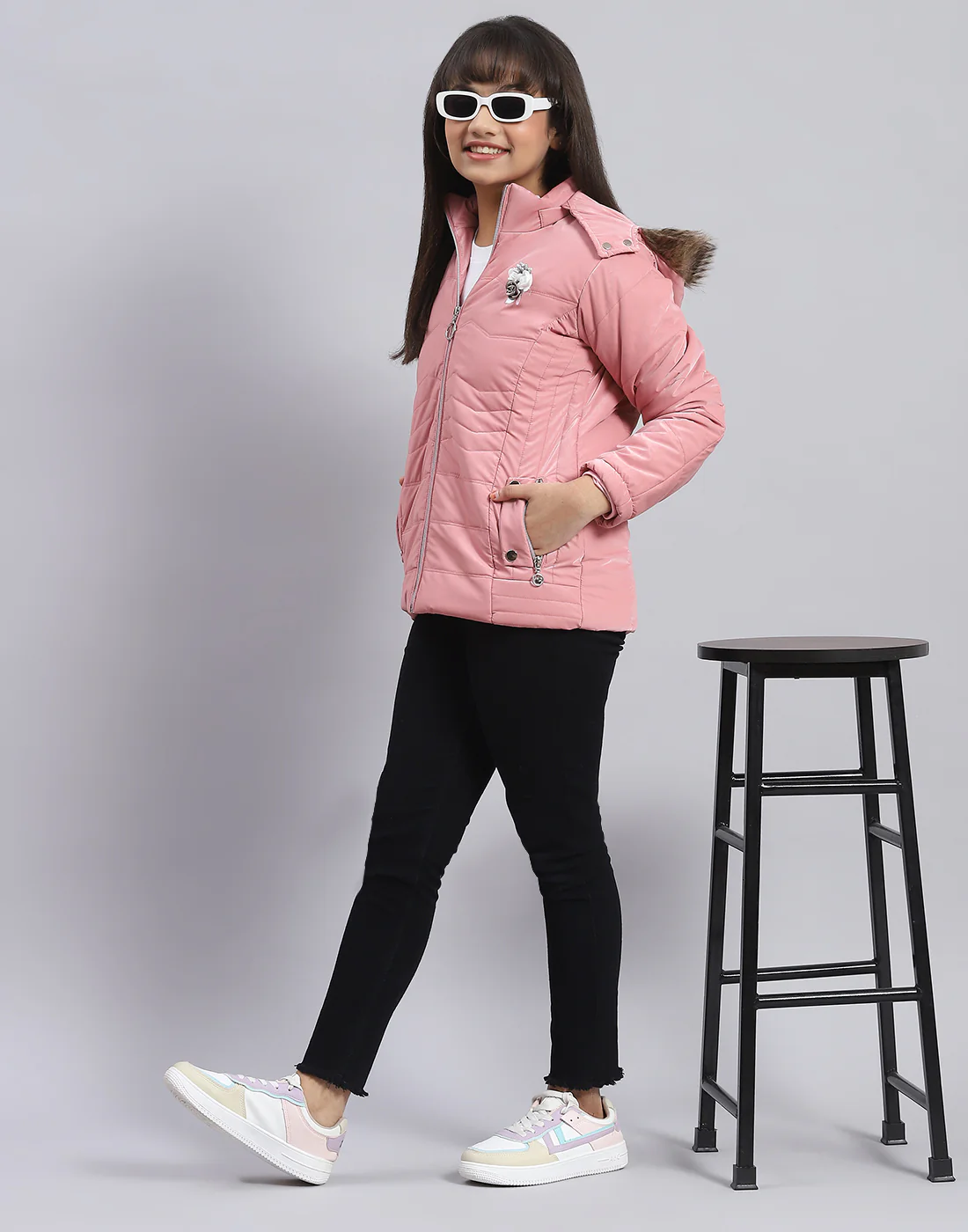 Girls Pink Printed Hooded Full Sleeve Girls Jacket - Image 2