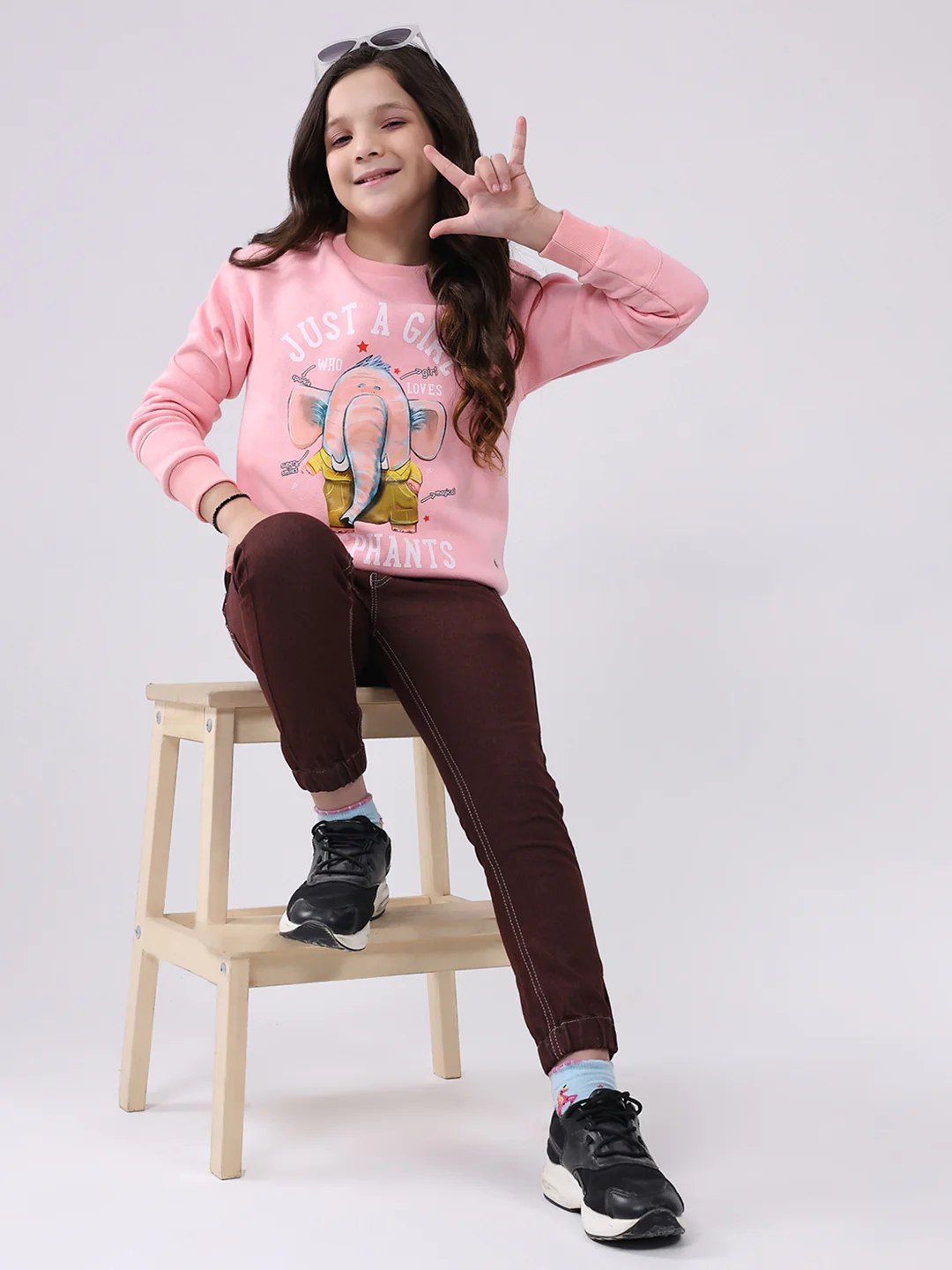 Girls Pink Printed Round Neck Full Sleeve Sweatshirt - Image 2