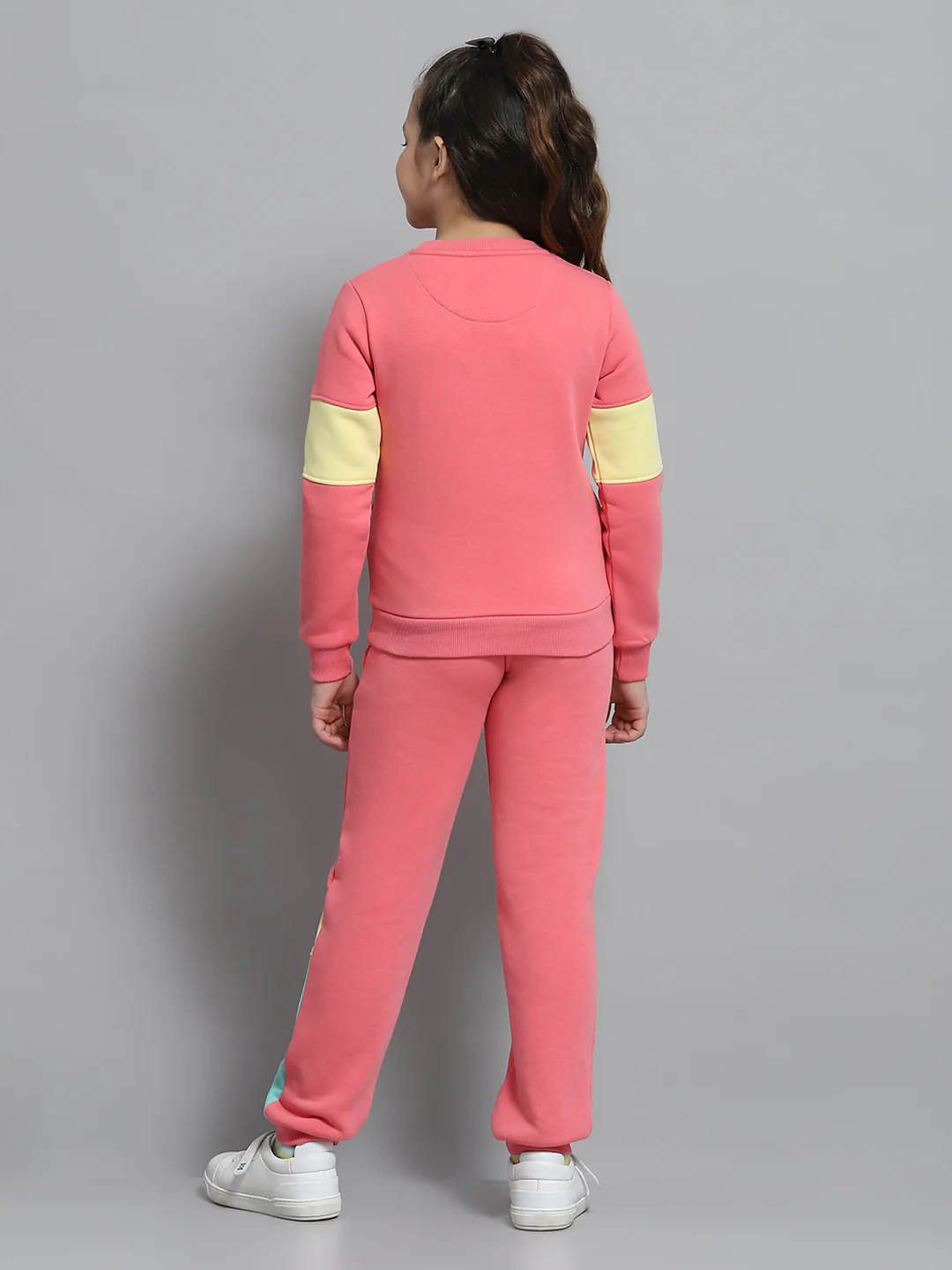 Girls Pink Printed Round Neck Full Sleeve Tracksuit - Image 5