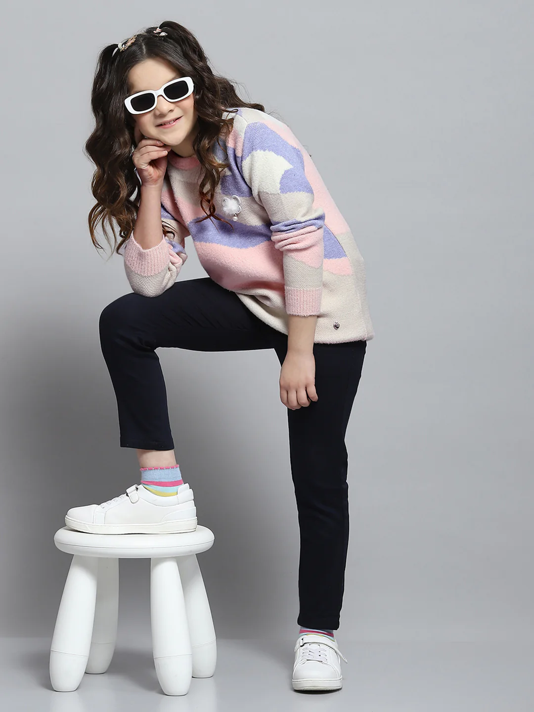 Girls Pink Self Design Round Neck Full Sleeve Winter Top - Image 2