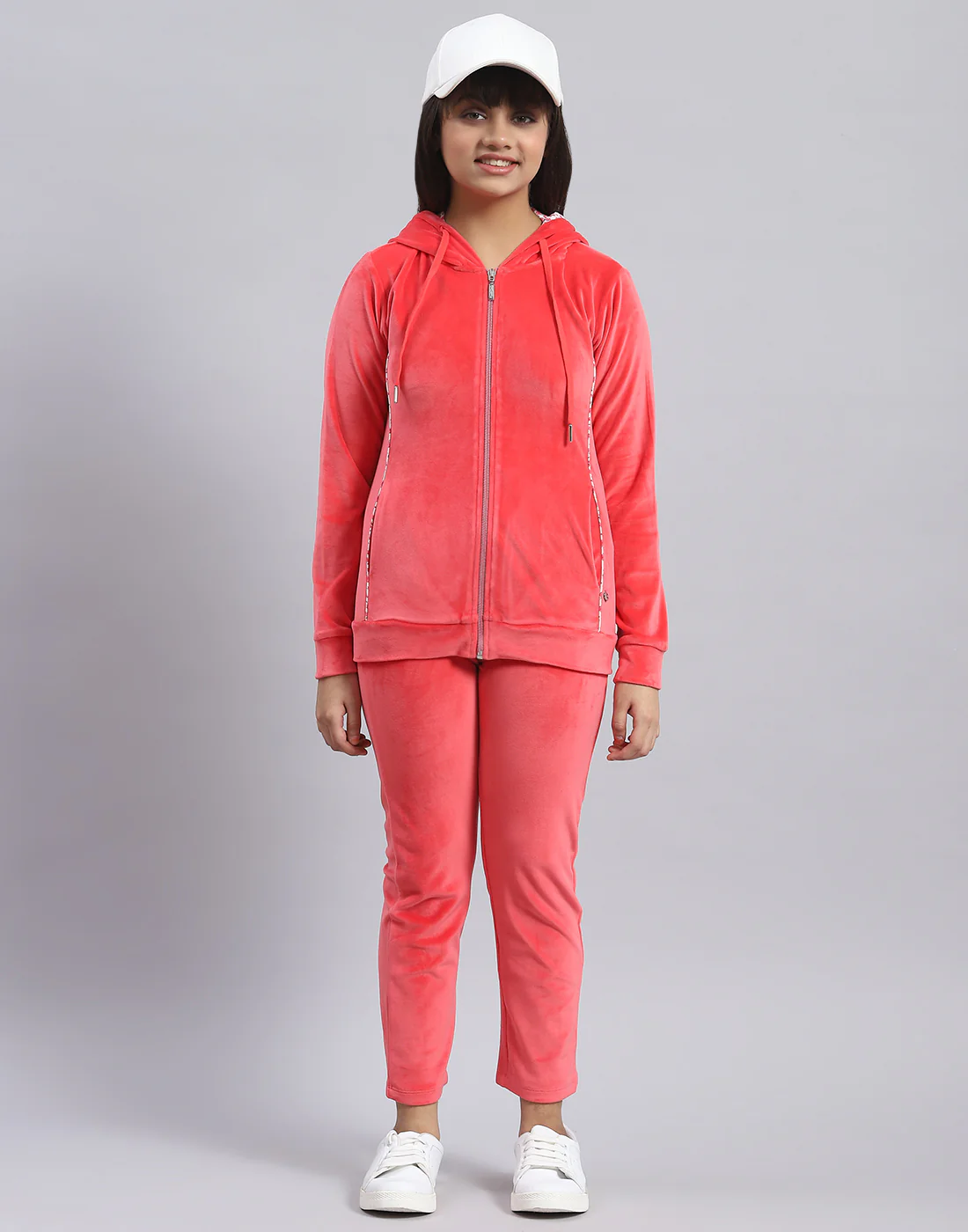 Girls Pink Solid Hooded Full Sleeve Tracksuit - Image 3