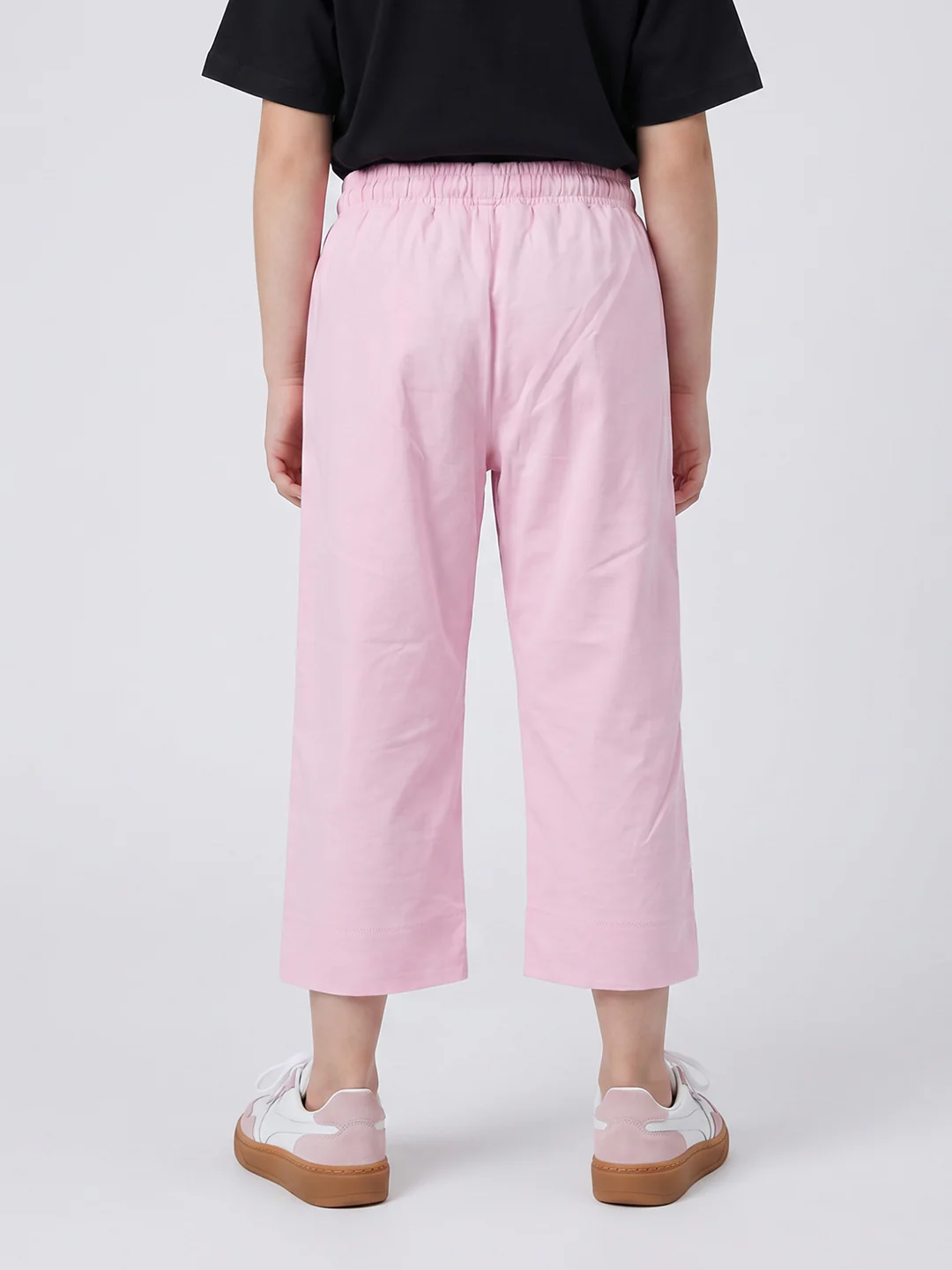 Girls Pink Solid Regular Fit Capri - Image 4